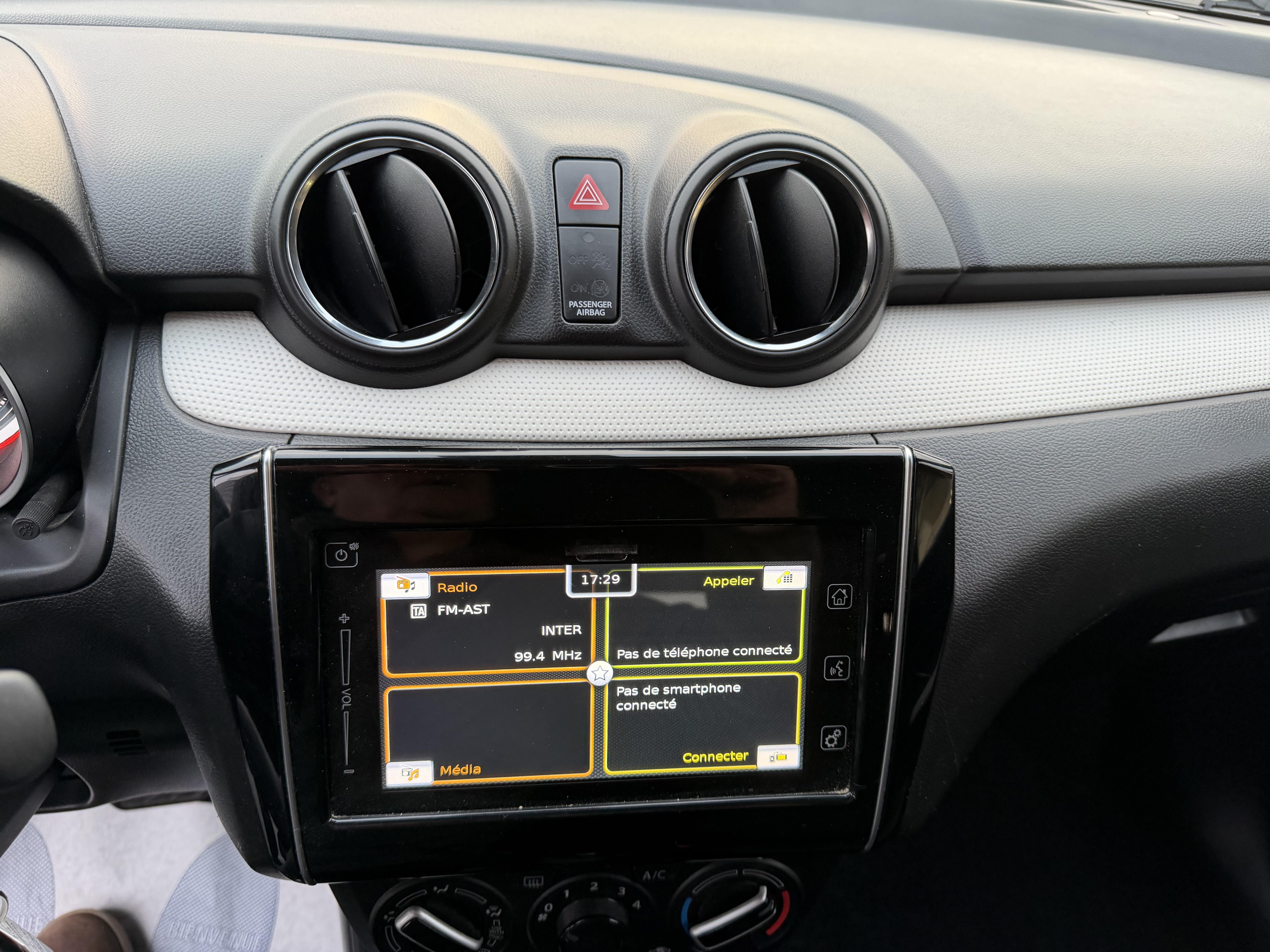 SUZUKI Swift 1.2 Dualjet Hybrid Auto (CVT) Privilège - Véhicule Occasion Océane Auto