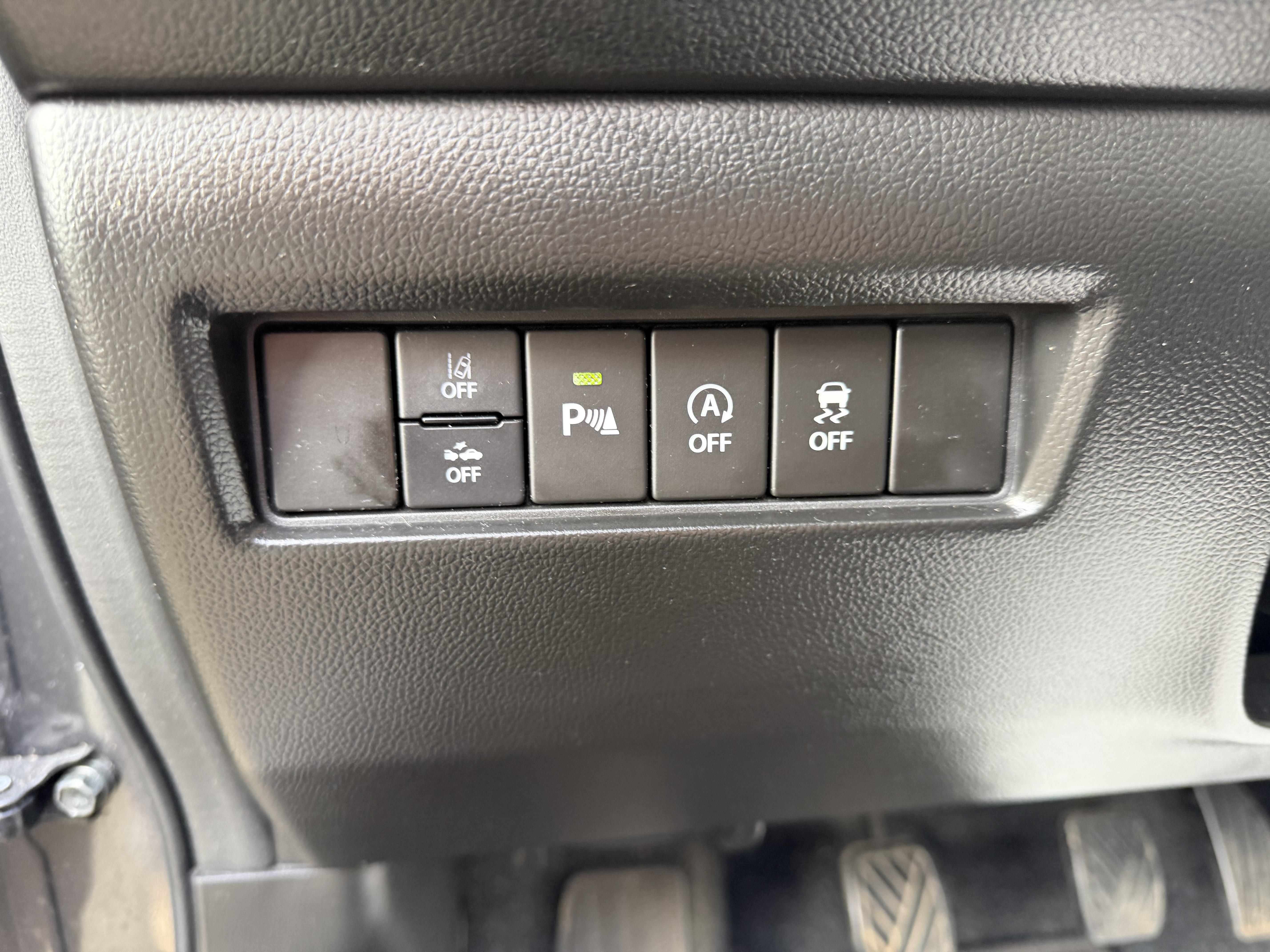 SUZUKI Swift 1.2 Dualjet Hybrid Privilège - Véhicule Occasion - Océane Auto SUZUKI Swift 1.2 Dualjet Hybrid Privilège - Véhicule Occasion Océane Auto