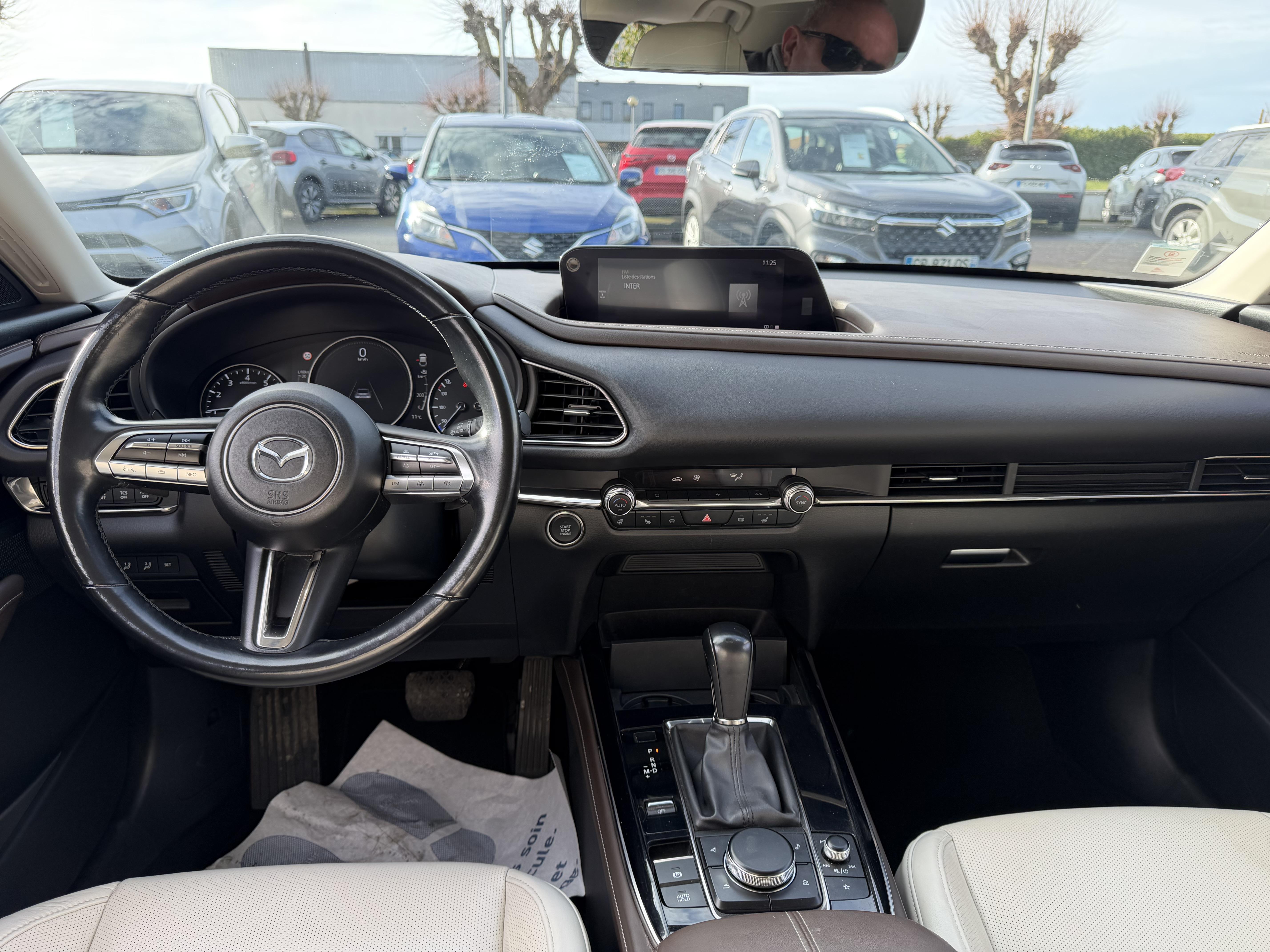 MAZDA CX-30 2.0L e-SKYACTIV X M Hybrid 186 ch 4x2  BVA6 Exclusive - Véhicule Occasion Océane Auto