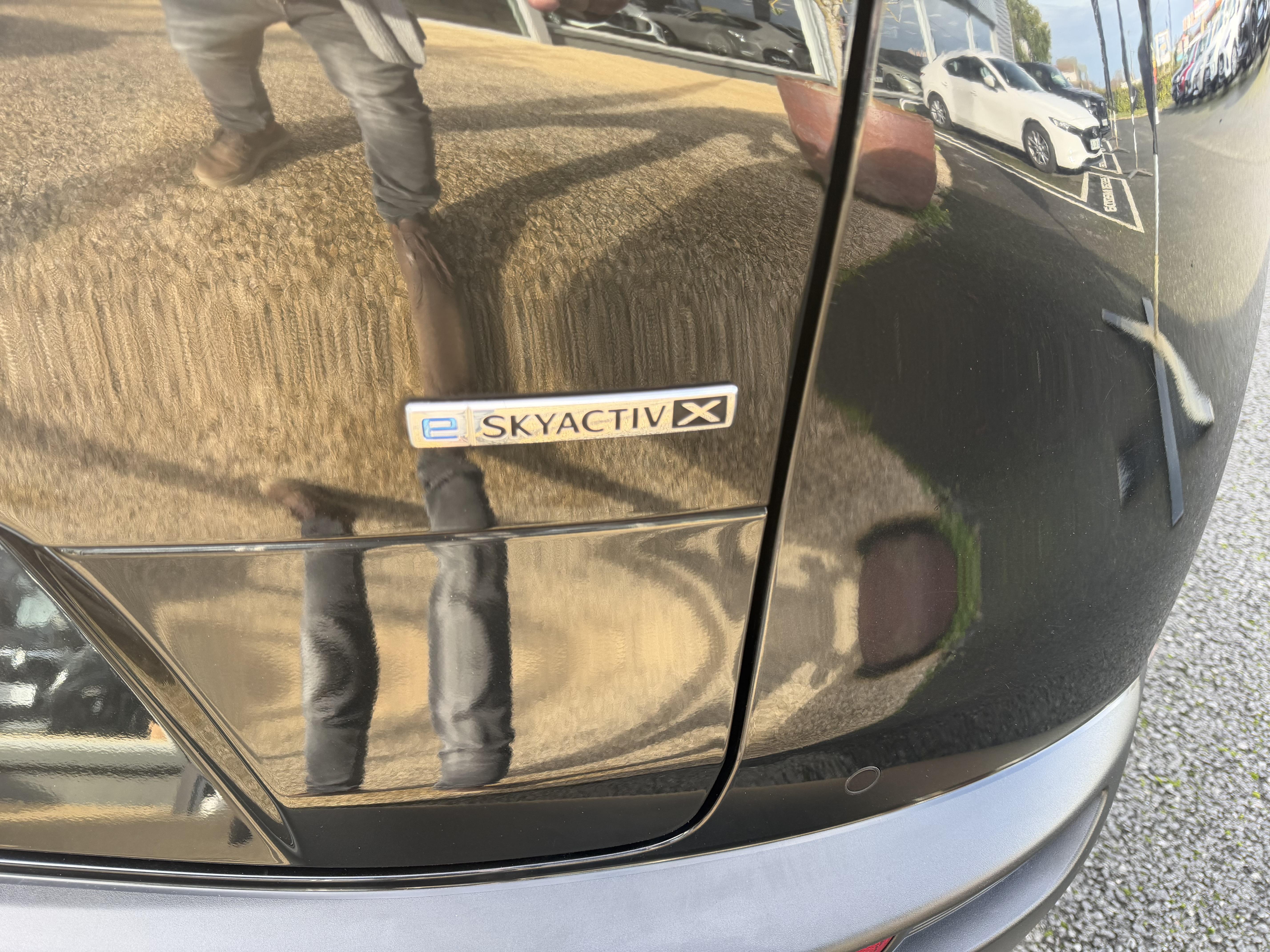 MAZDA CX-30 2.0L e-SKYACTIV X M Hybrid 186 ch 4x2  BVA6 Exclusive - Véhicule Occasion Océane Auto