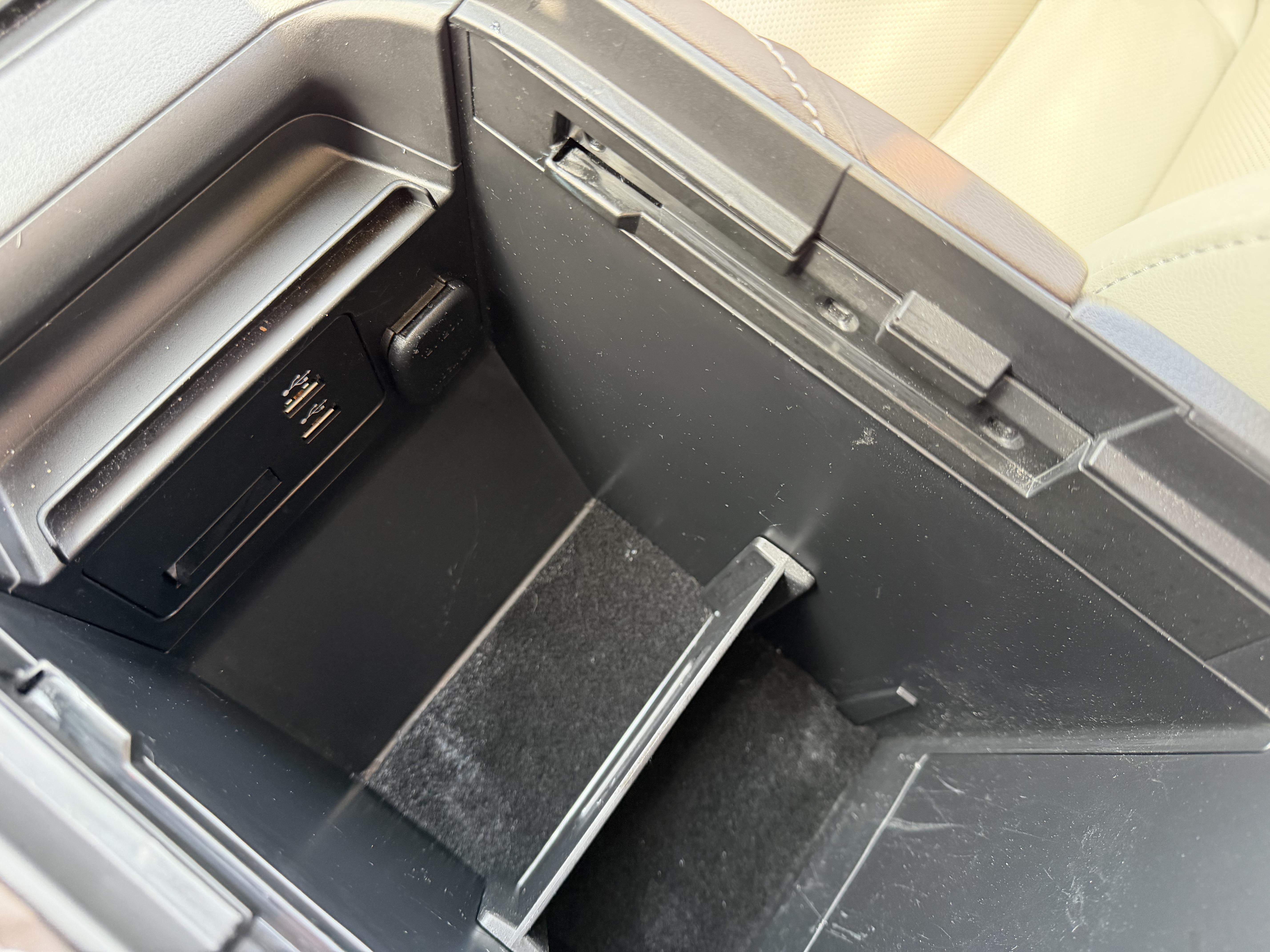 MAZDA CX-30 2.0L e-SKYACTIV X M Hybrid 186 ch 4x2  BVA6 Exclusive - Véhicule Occasion Océane Auto