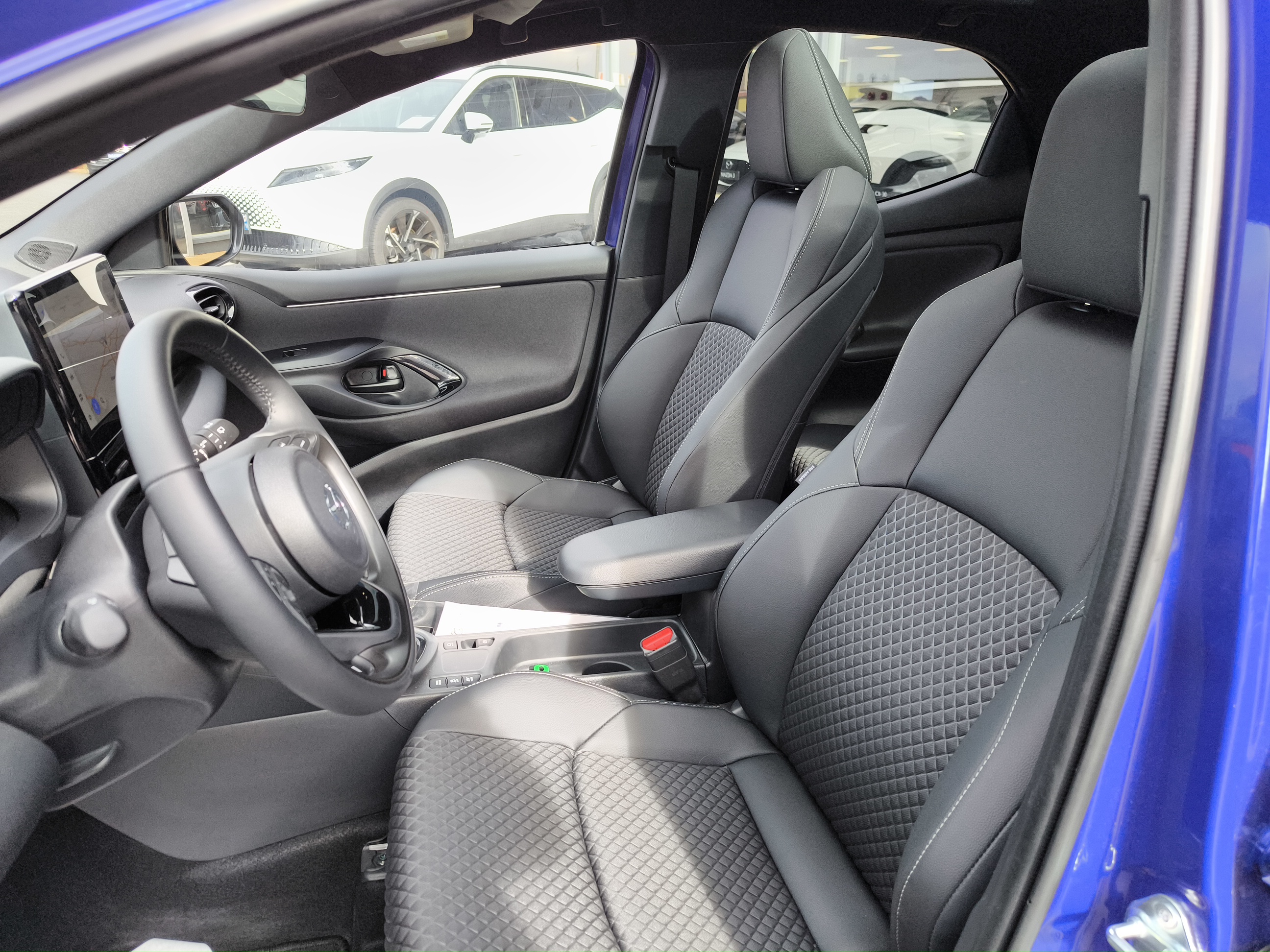 MAZDA Mazda2 Hybrid 1.5L CVT 116 ch Homura Plus - Véhicule Occasion - Océane Auto MAZDA Mazda2 Hybrid 1.5L CVT 116 ch Homura Plus - Véhicule Occasion Océane Auto