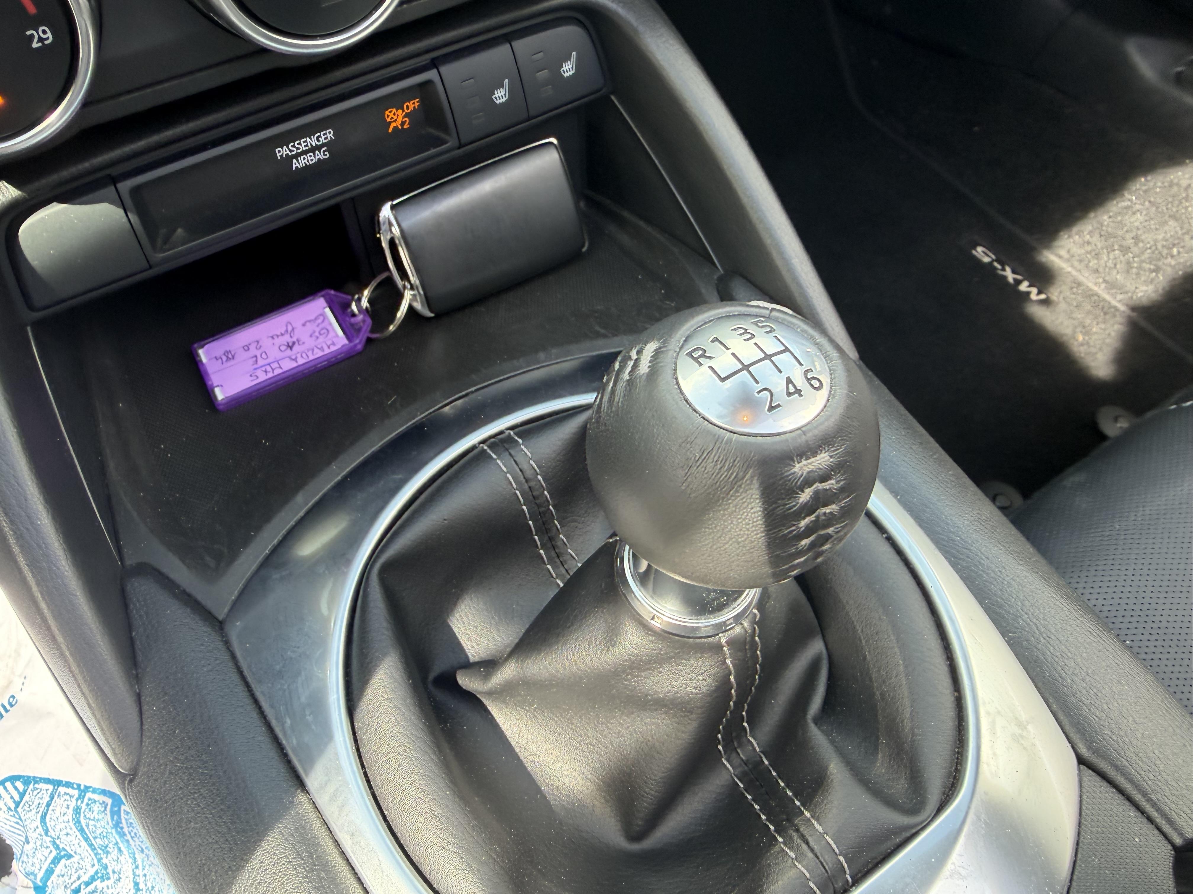 MAZDA MX-5 Roadster 2.0L SKYACTIV-G 184 ch Exclusive-Line - Véhicule Occasion Océane Auto