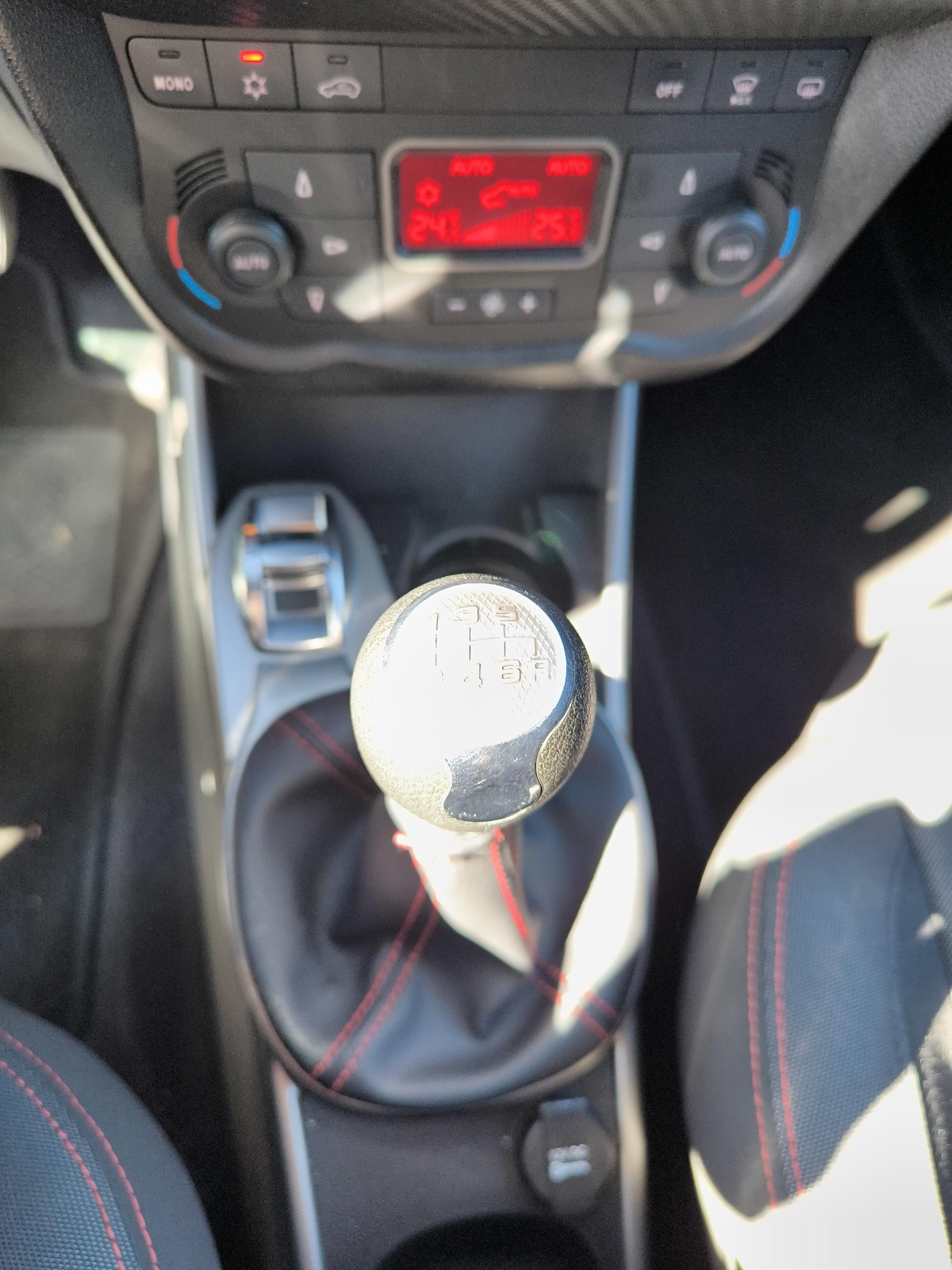 ALFA ROMEO MiTo 0.9 Twin Air Start & Stop 105 Imola - Véhicule Occasion Océane Auto