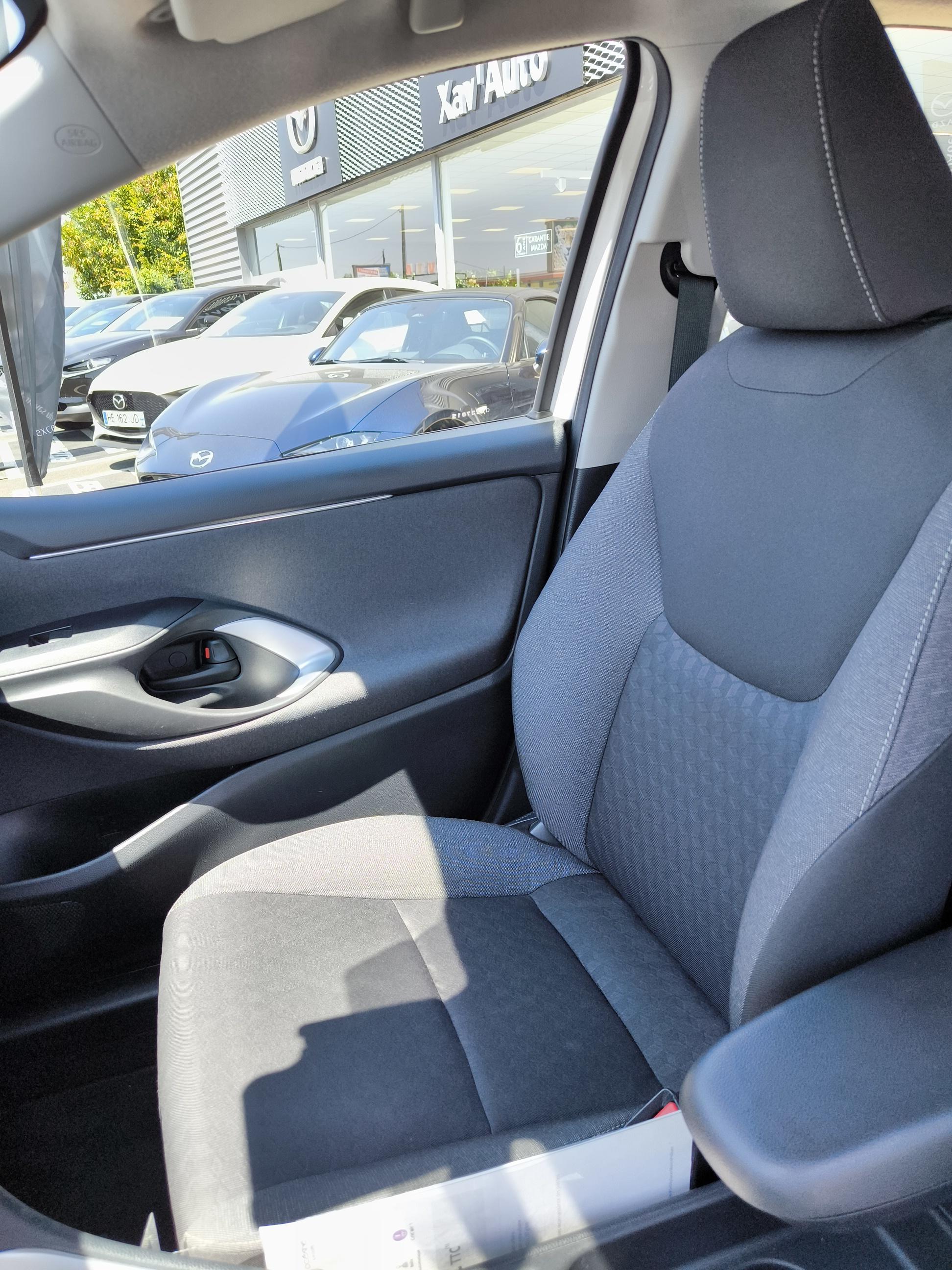 MAZDA Mazda2 Hybrid 1.5L CVT 116 ch Pure Pack Plus - Véhicule Occasion - Océane Auto MAZDA Mazda2 Hybrid 1.5L CVT 116 ch Pure Pack Plus - Véhicule Occasion Océane Auto