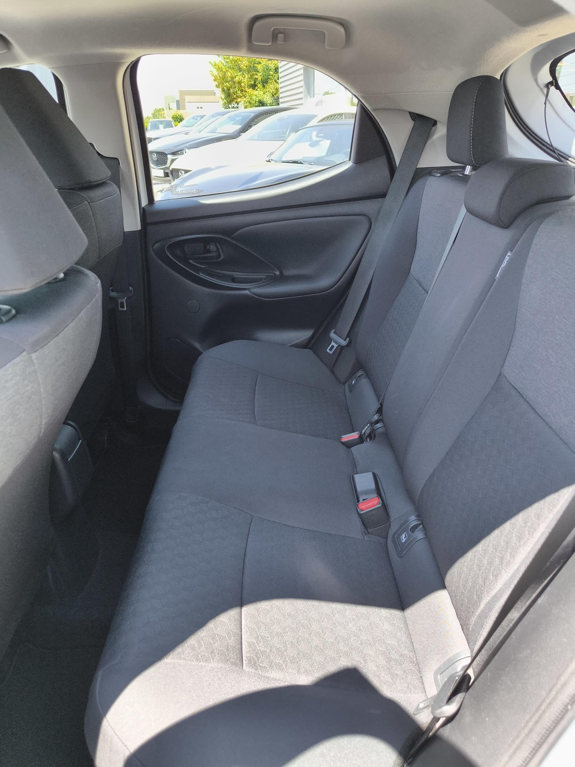 MAZDA Mazda2 Hybrid 1.5L CVT 116 ch Pure Pack Plus - Véhicule Occasion - Océane Auto MAZDA Mazda2 Hybrid 1.5L CVT 116 ch Pure Pack Plus - Véhicule Occasion Océane Auto