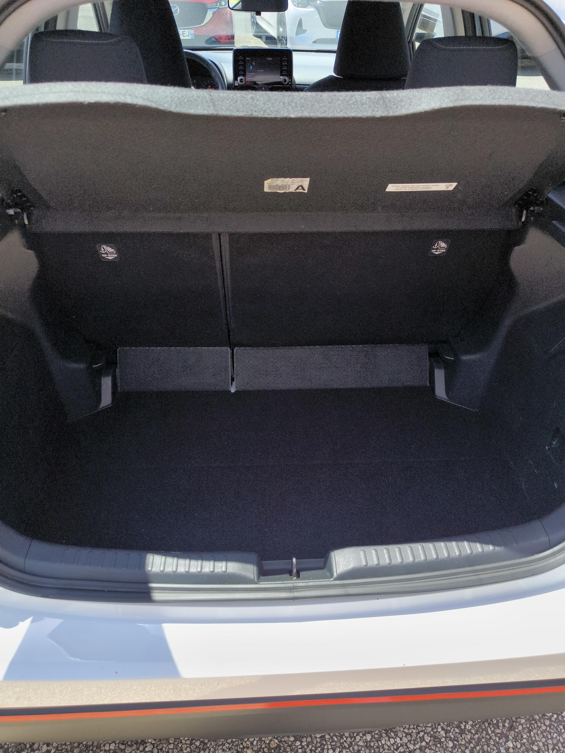 MAZDA Mazda2 Hybrid 1.5L CVT 116 ch Pure Pack Plus - Véhicule Occasion - Océane Auto MAZDA Mazda2 Hybrid 1.5L CVT 116 ch Pure Pack Plus - Véhicule Occasion Océane Auto