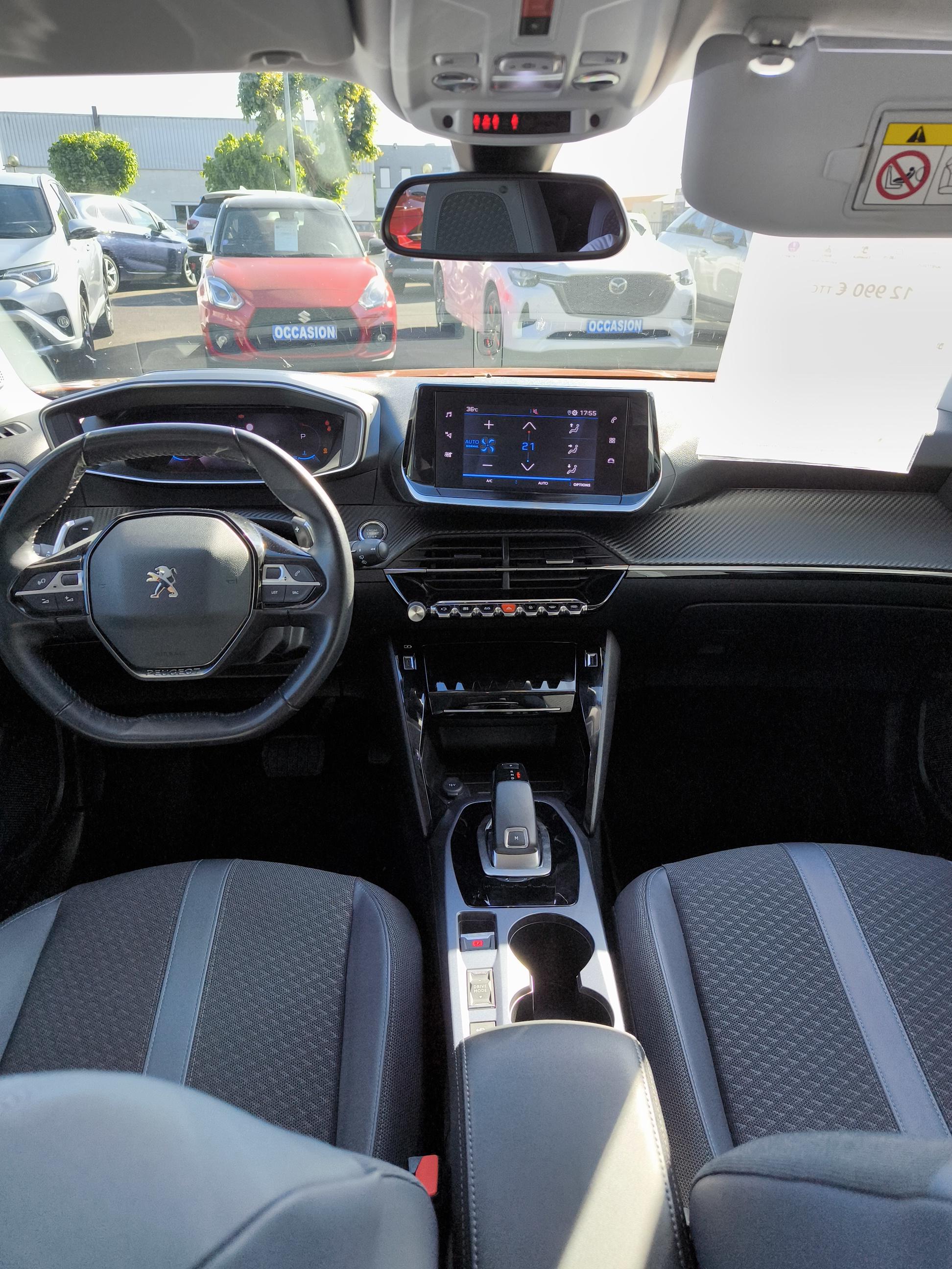 PEUGEOT 2008 PureTech 130 S&S EAT8 Allure - Véhicule Occasion Océane Auto