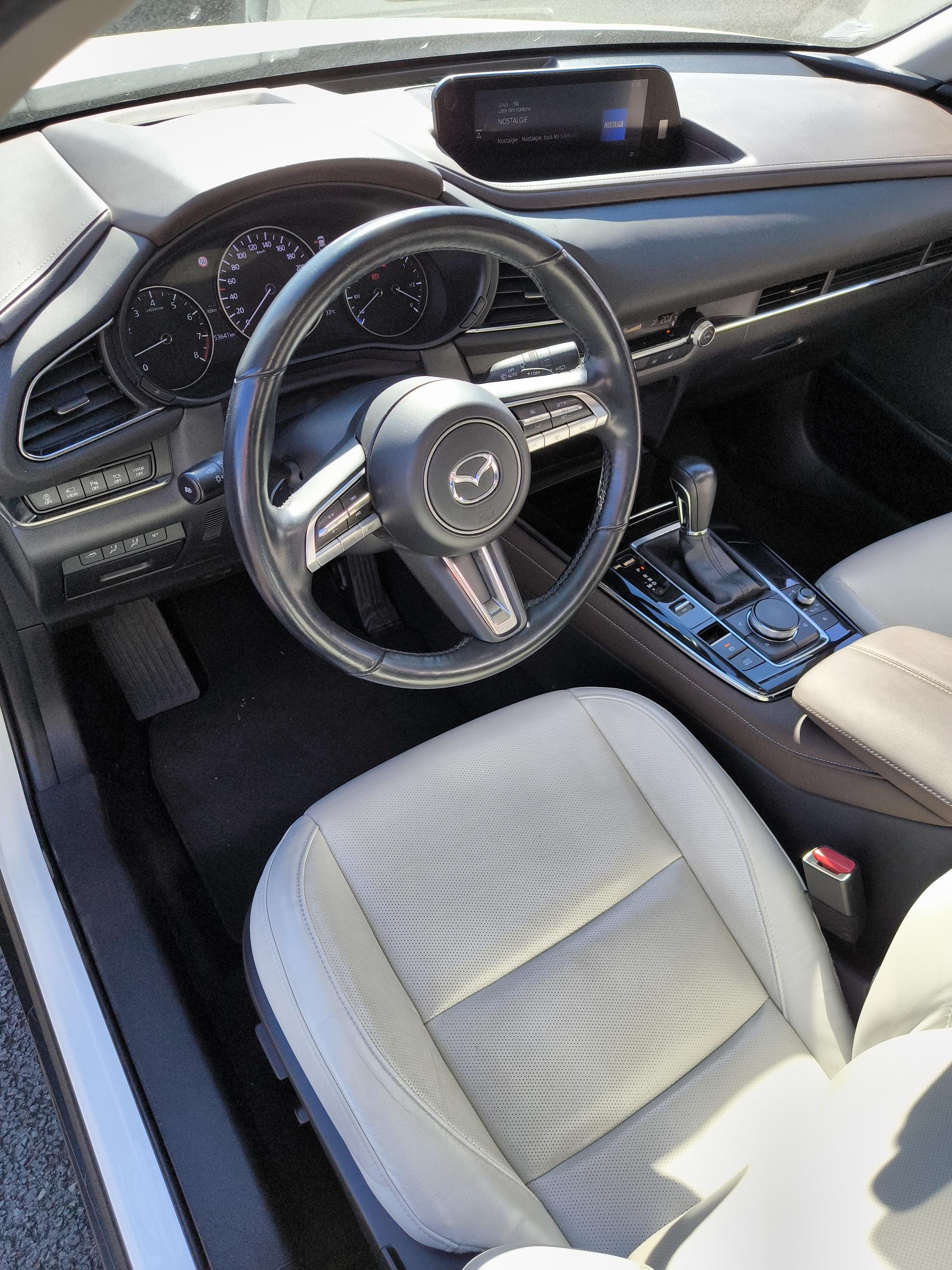 MAZDA CX-30 2.0L e-SKYACTIV X M Hybrid 186 ch 4x2  BVA6 Exclusive - Véhicule Occasion Océane Auto