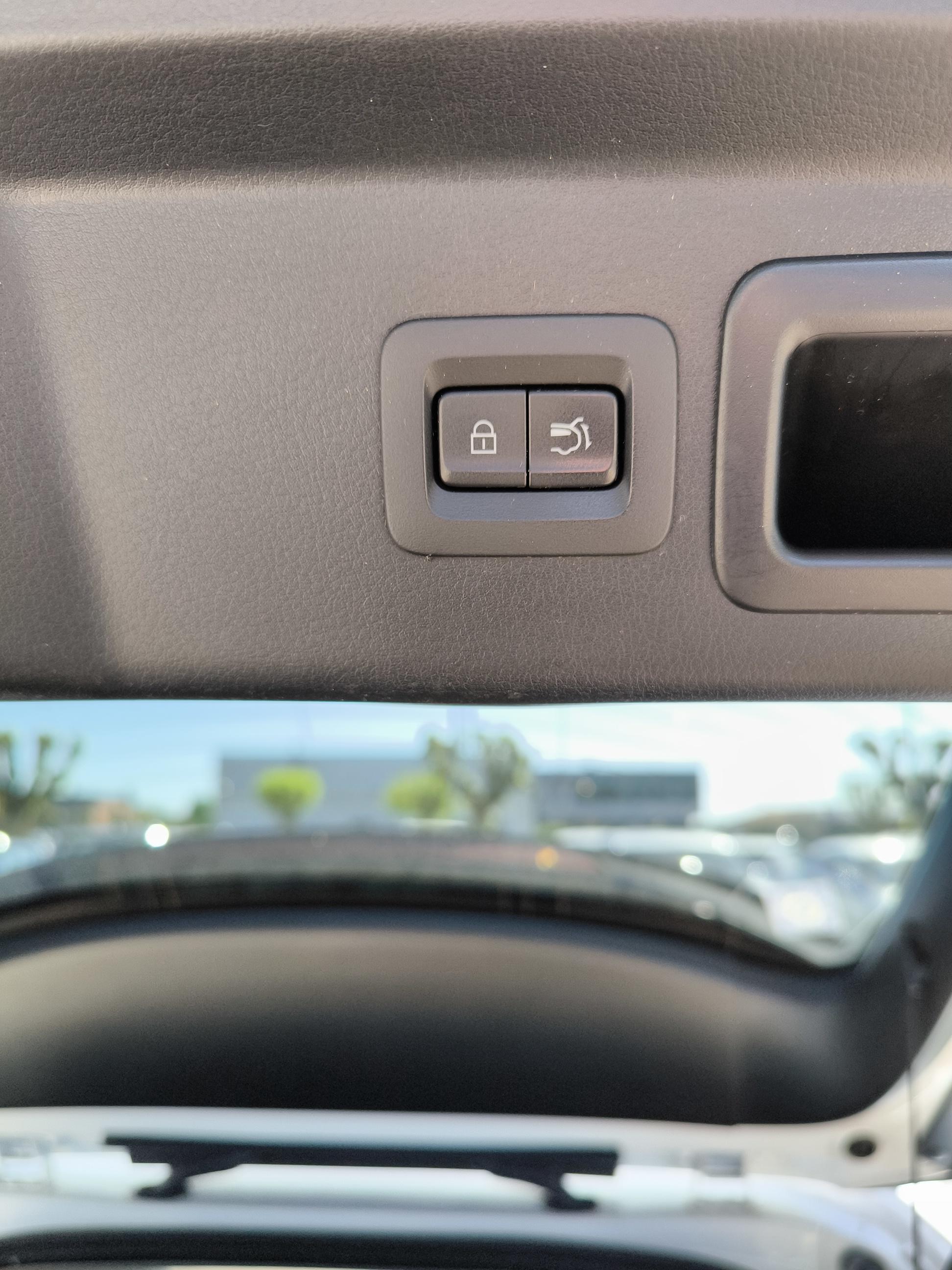 MAZDA CX-30 2.0L e-SKYACTIV X M Hybrid 186 ch 4x2  BVA6 Exclusive - Véhicule Occasion Océane Auto