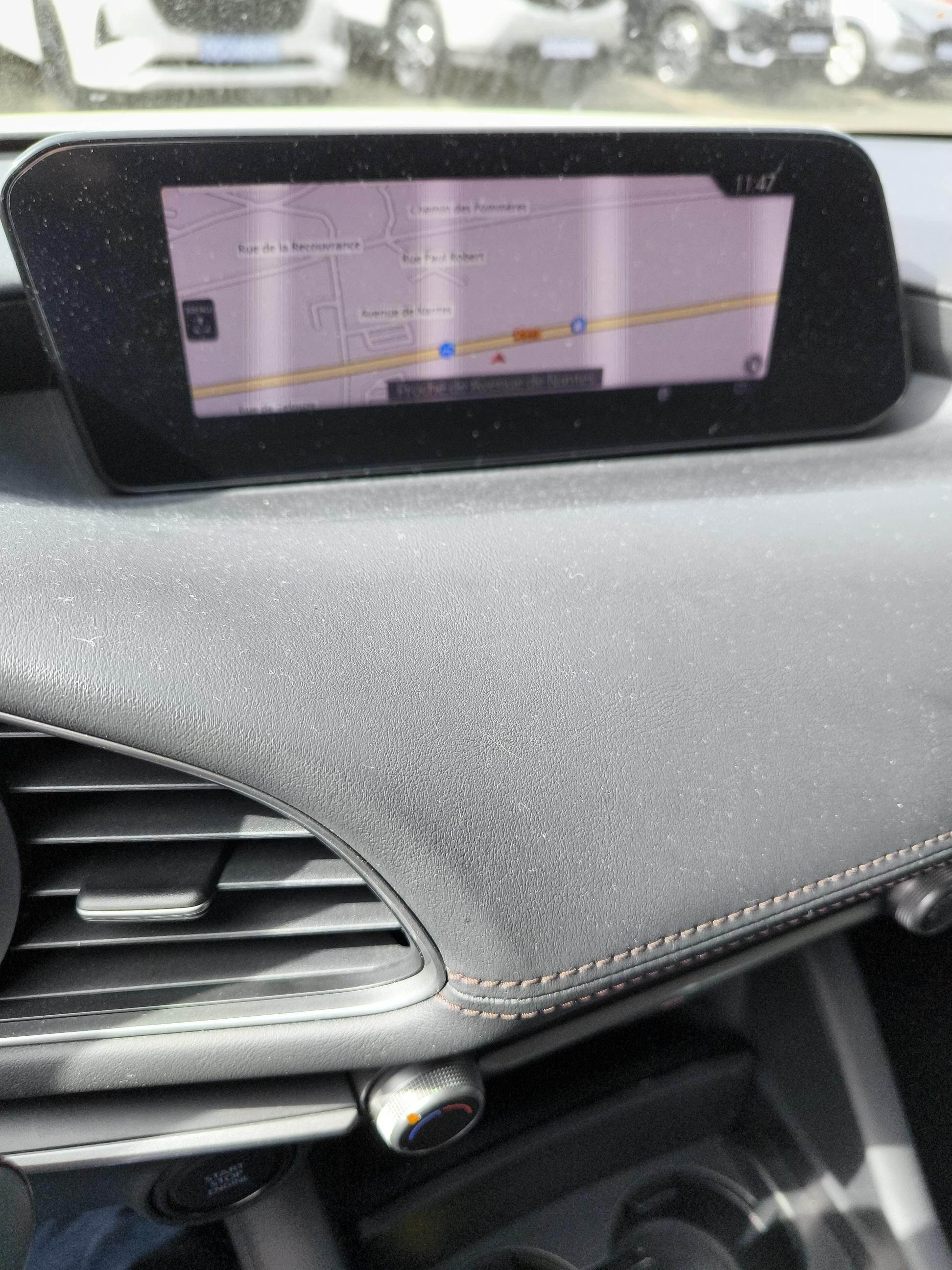 MAZDA Mazda3 5 portes 2.0L SKYACTIV-G M Hybrid 122 ch BVM6 Mazda3 - Véhicule Occasion Océane Auto