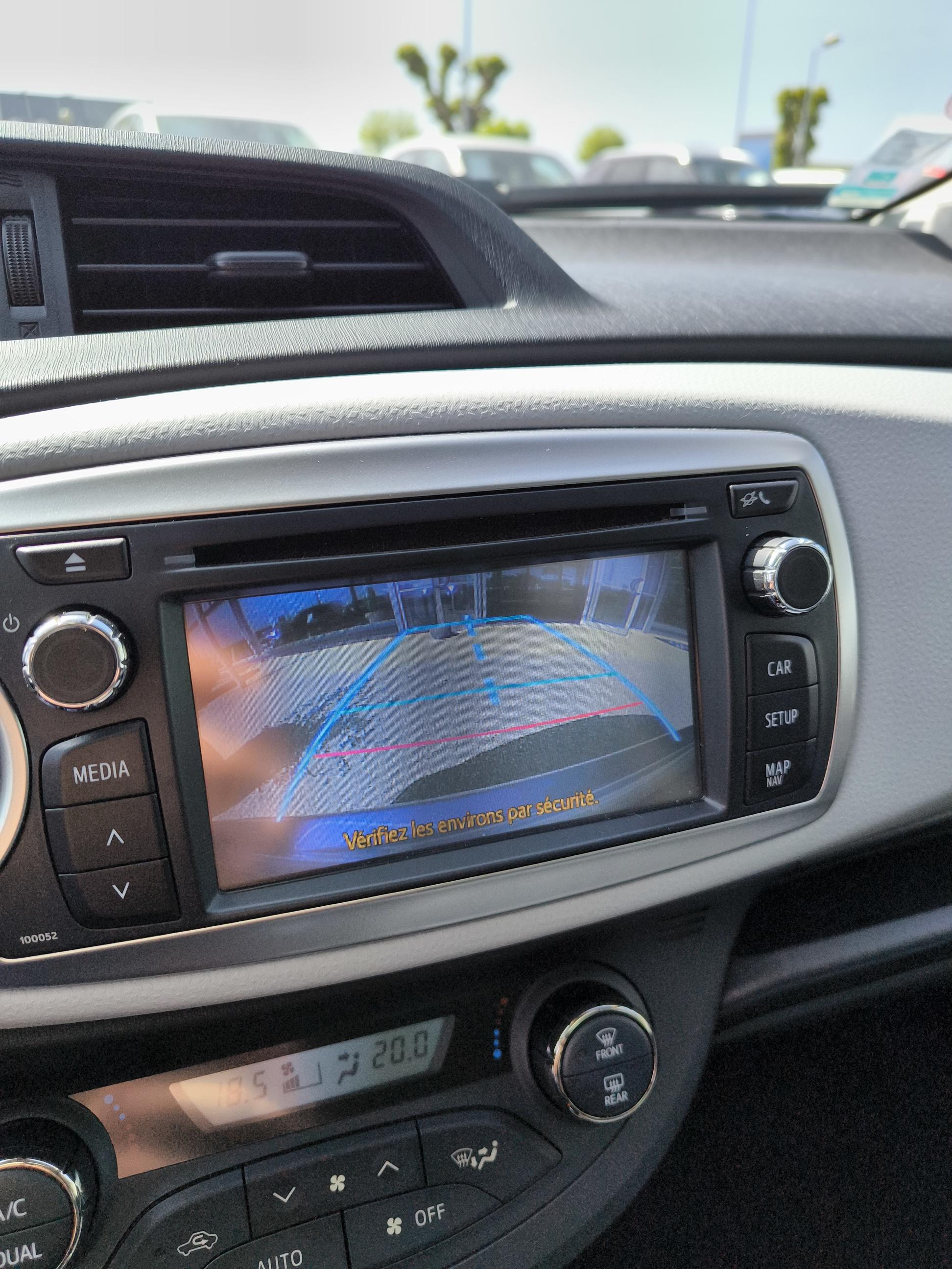 TOYOTA Yaris Hybride 100h Business - Véhicule Occasion Océane Auto