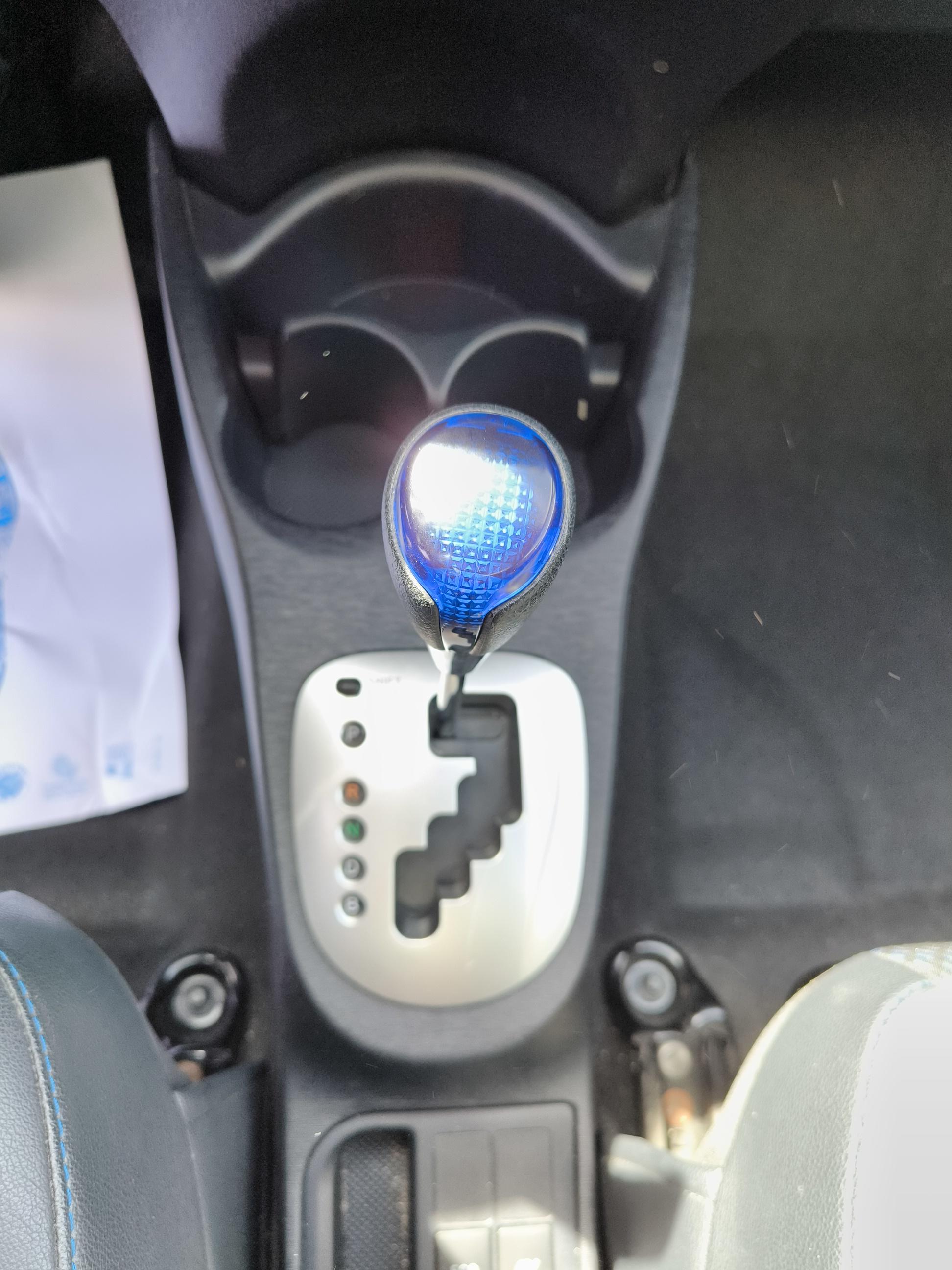 TOYOTA Yaris Hybride 100h Business - Véhicule Occasion Océane Auto