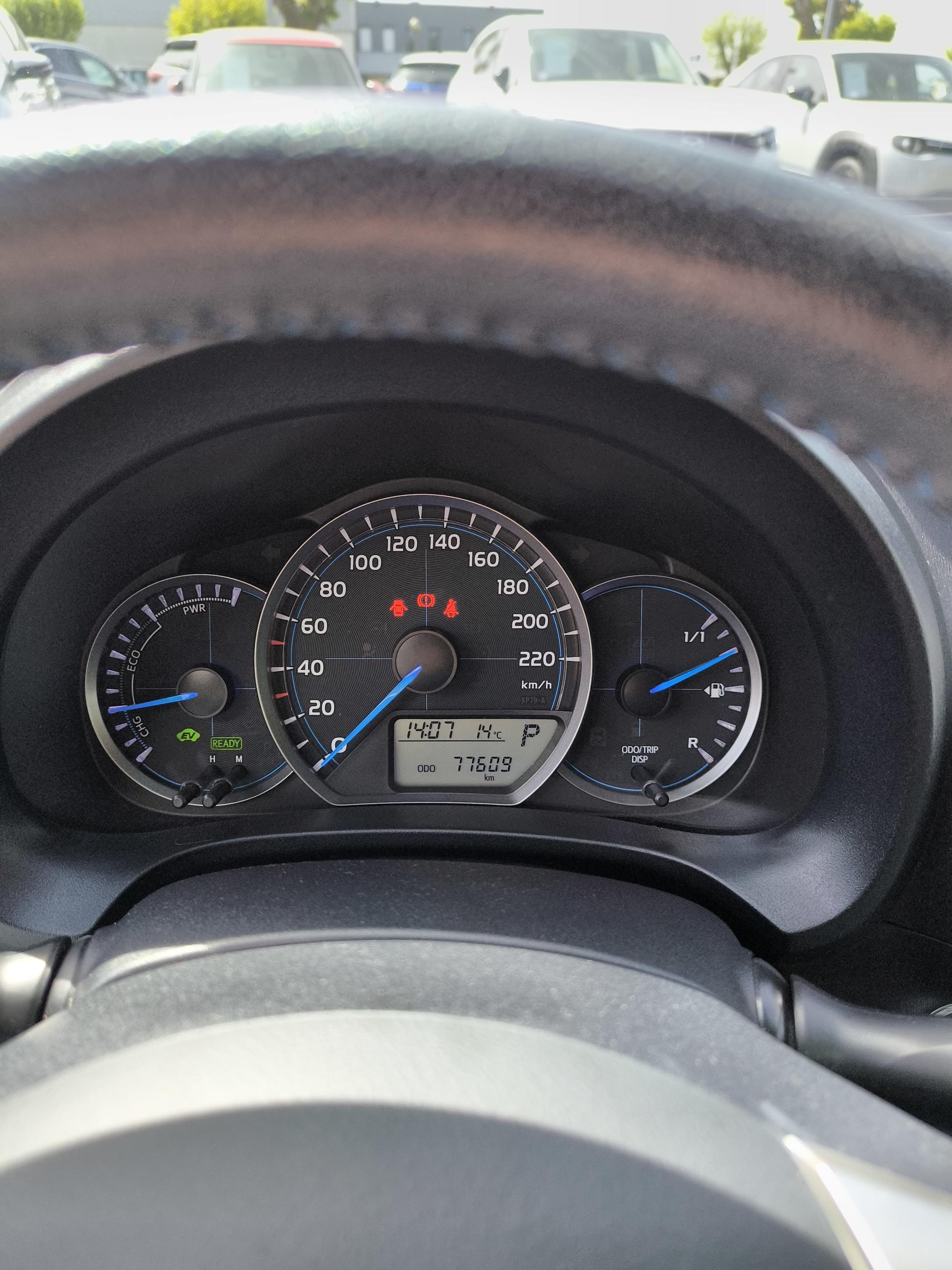 TOYOTA Yaris Hybride 100h Business - Véhicule Occasion Océane Auto