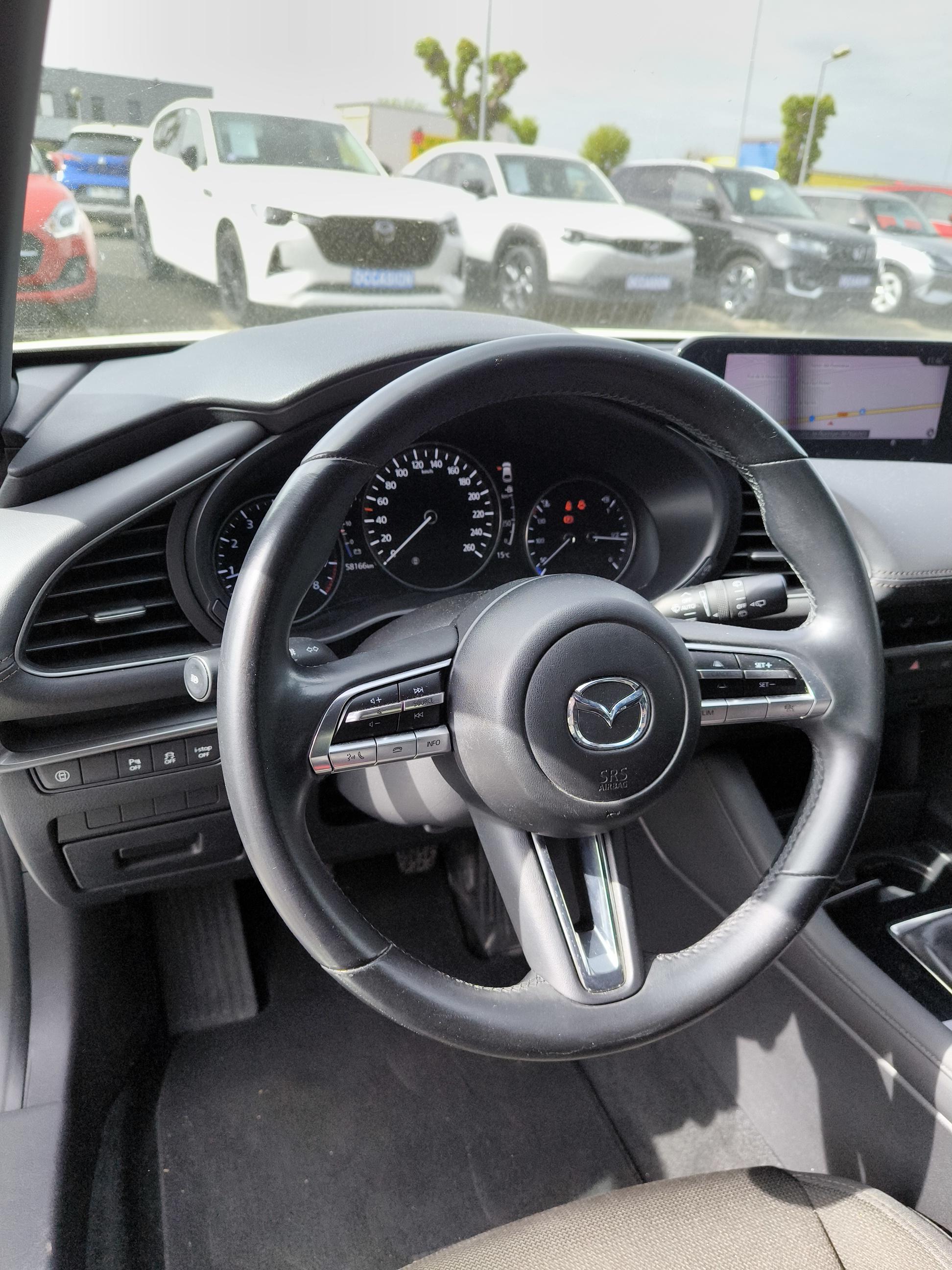 MAZDA Mazda3 5 portes 2.0L SKYACTIV-G M Hybrid 122 ch BVM6 Mazda3 - Véhicule Occasion Océane Auto