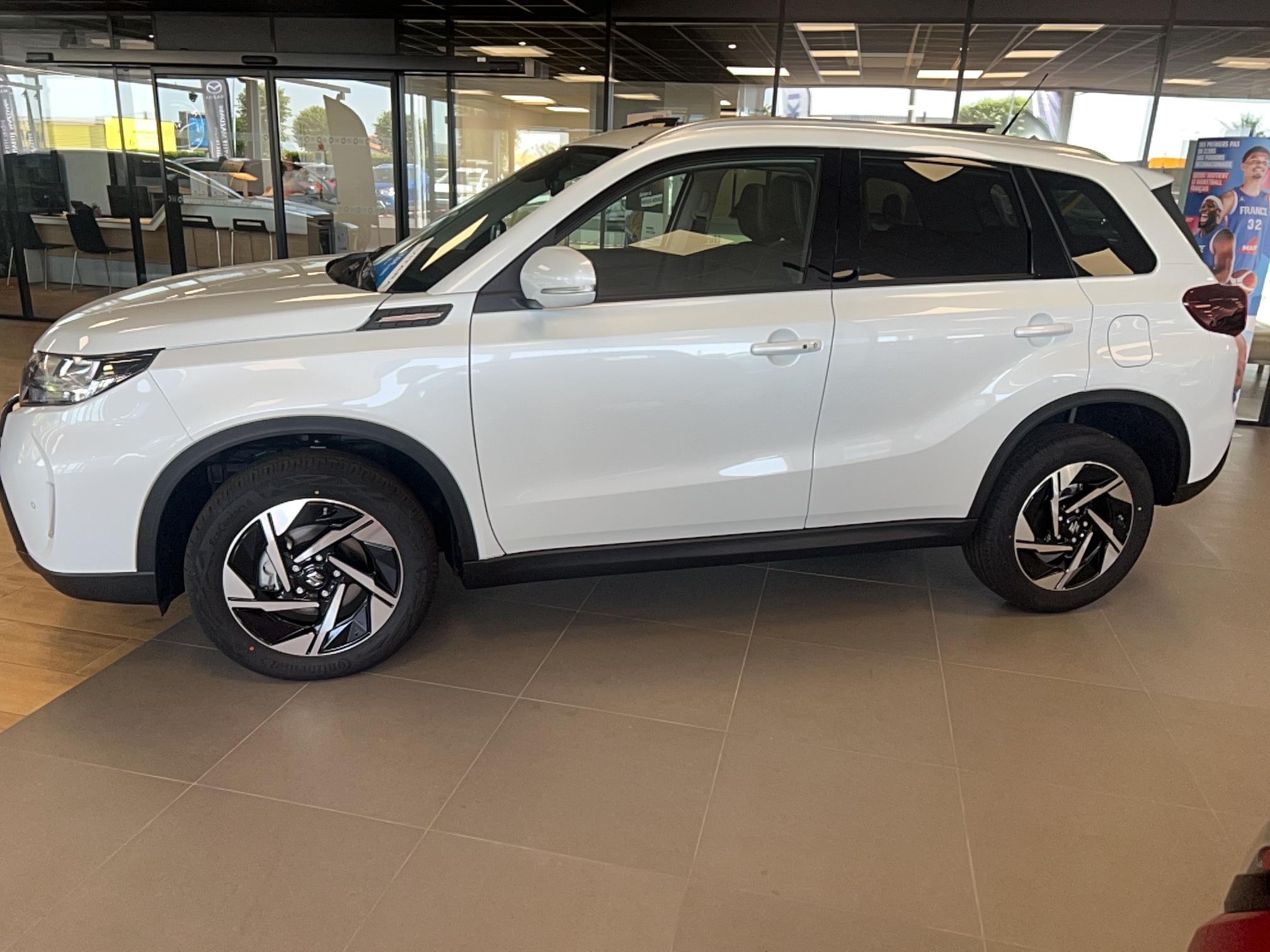 SUZUKI Vitara 1.4 Boosterjet Hybrid Auto Style - Véhicule Occasion - Océane Auto SUZUKI Vitara 1.4 Boosterjet Hybrid Auto Style - Véhicule Occasion Océane Auto