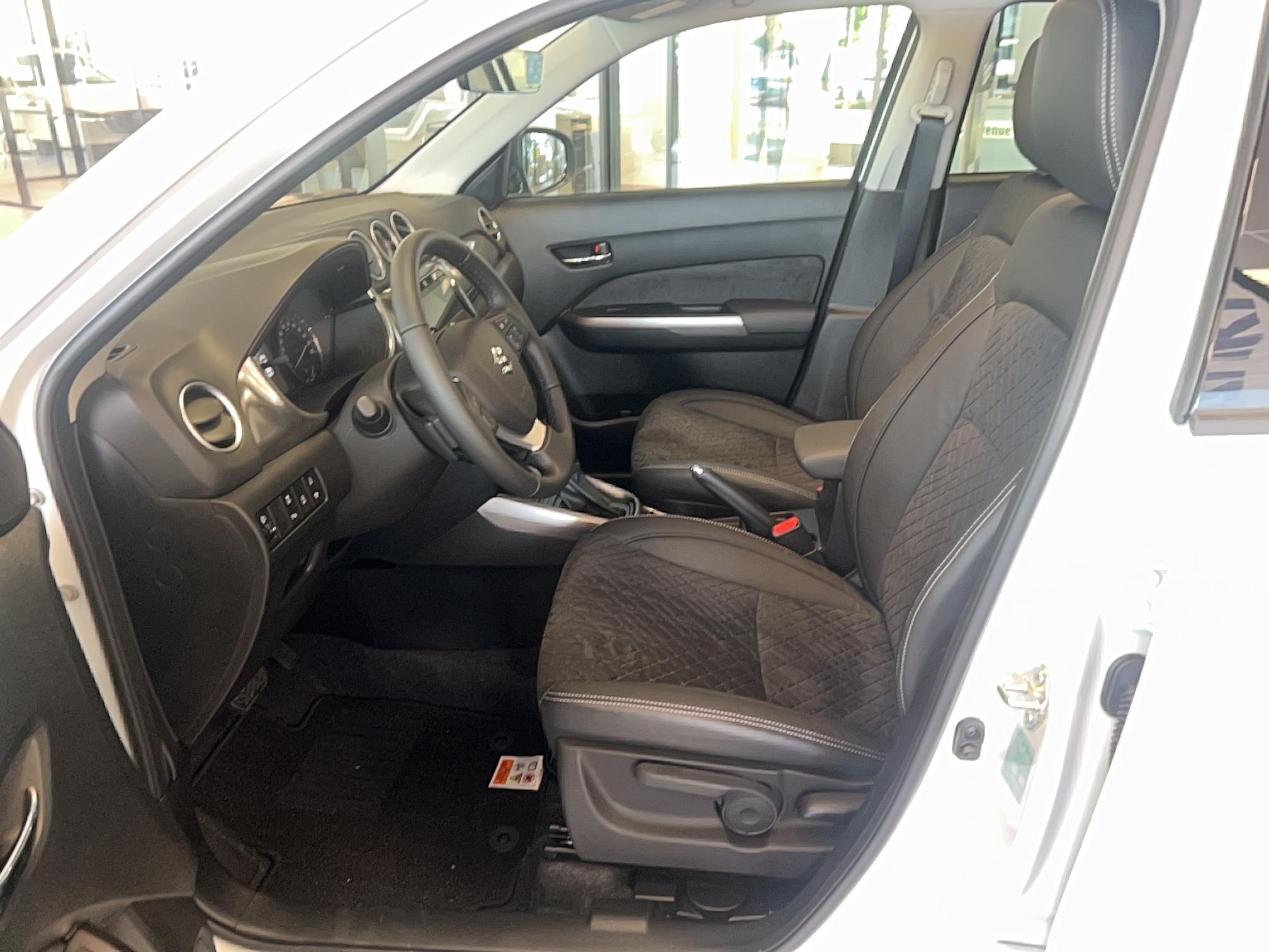 SUZUKI Vitara 1.4 Boosterjet Hybrid Auto Style - Véhicule Occasion - Océane Auto SUZUKI Vitara 1.4 Boosterjet Hybrid Auto Style - Véhicule Occasion Océane Auto