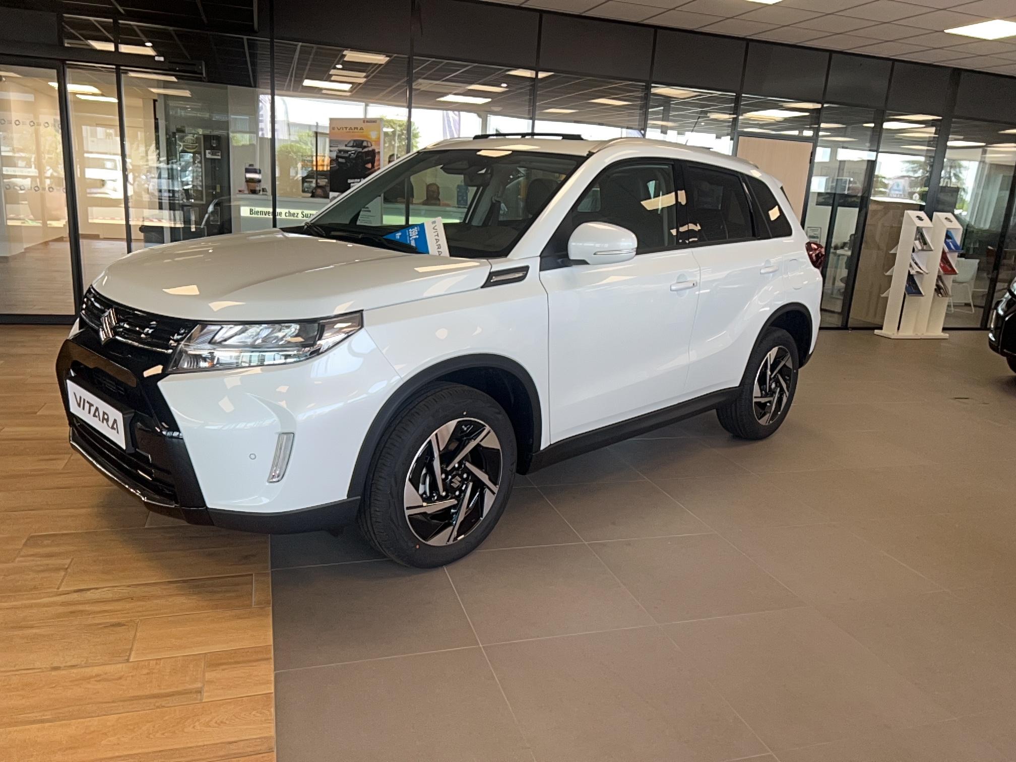 SUZUKI Vitara 1.4 Boosterjet Hybrid Auto Style - Véhicule Occasion - Océane Auto SUZUKI Vitara 1.4 Boosterjet Hybrid Auto Style - Véhicule Occasion Océane Auto