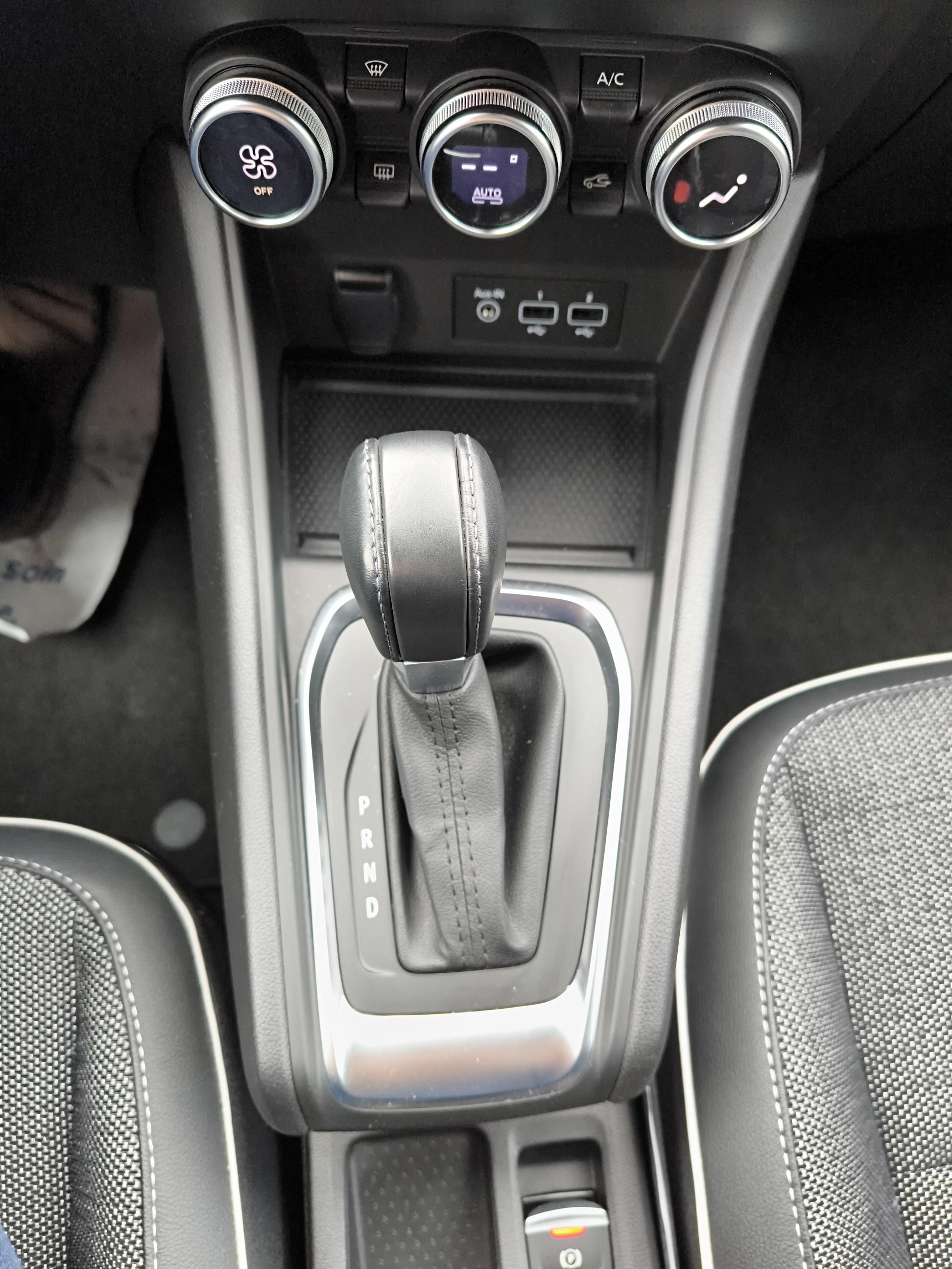 RENAULT Captur mild hybrid 160 EDC Techno - Véhicule Occasion Océane Auto