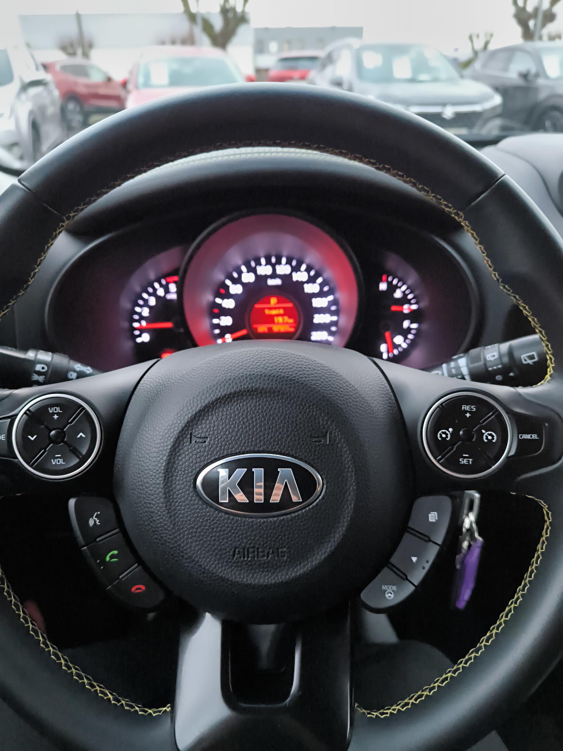 KIA Soul 1.6 CRDi 136 ch DCT7 Premium - Véhicule Occasion Océane Auto