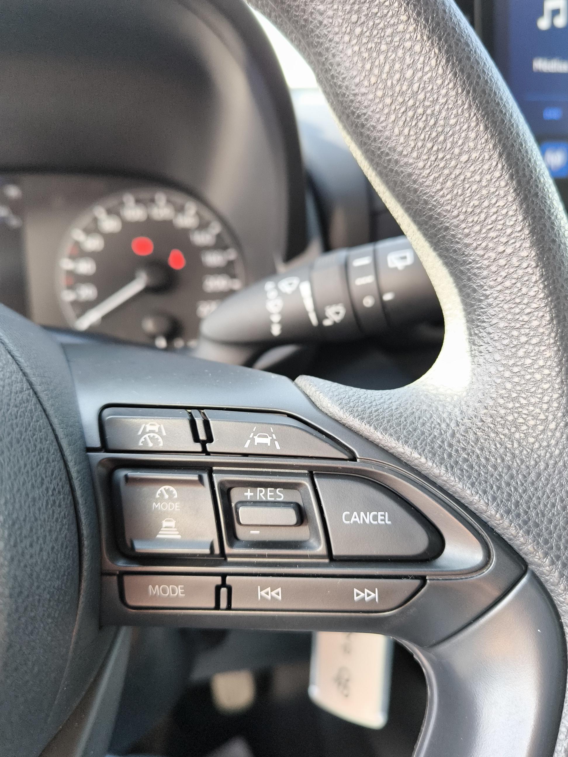 MAZDA Mazda2 Hybrid 1.5L CVT 116 ch Prime-Line - Véhicule Occasion Océane Auto