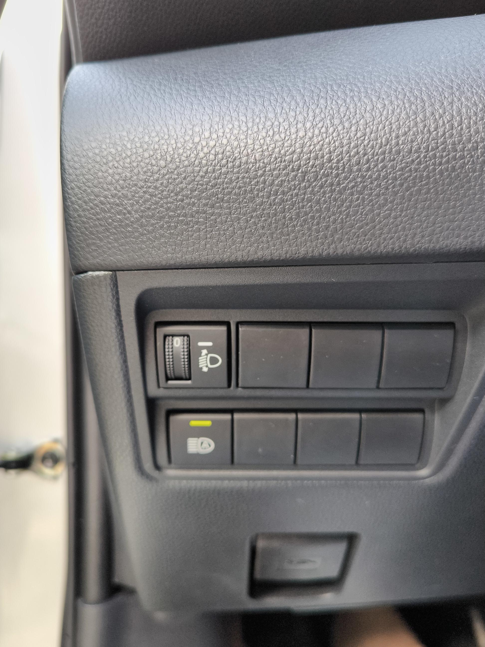 MAZDA Mazda2 Hybrid 1.5L CVT 116 ch Prime-Line - Véhicule Occasion Océane Auto