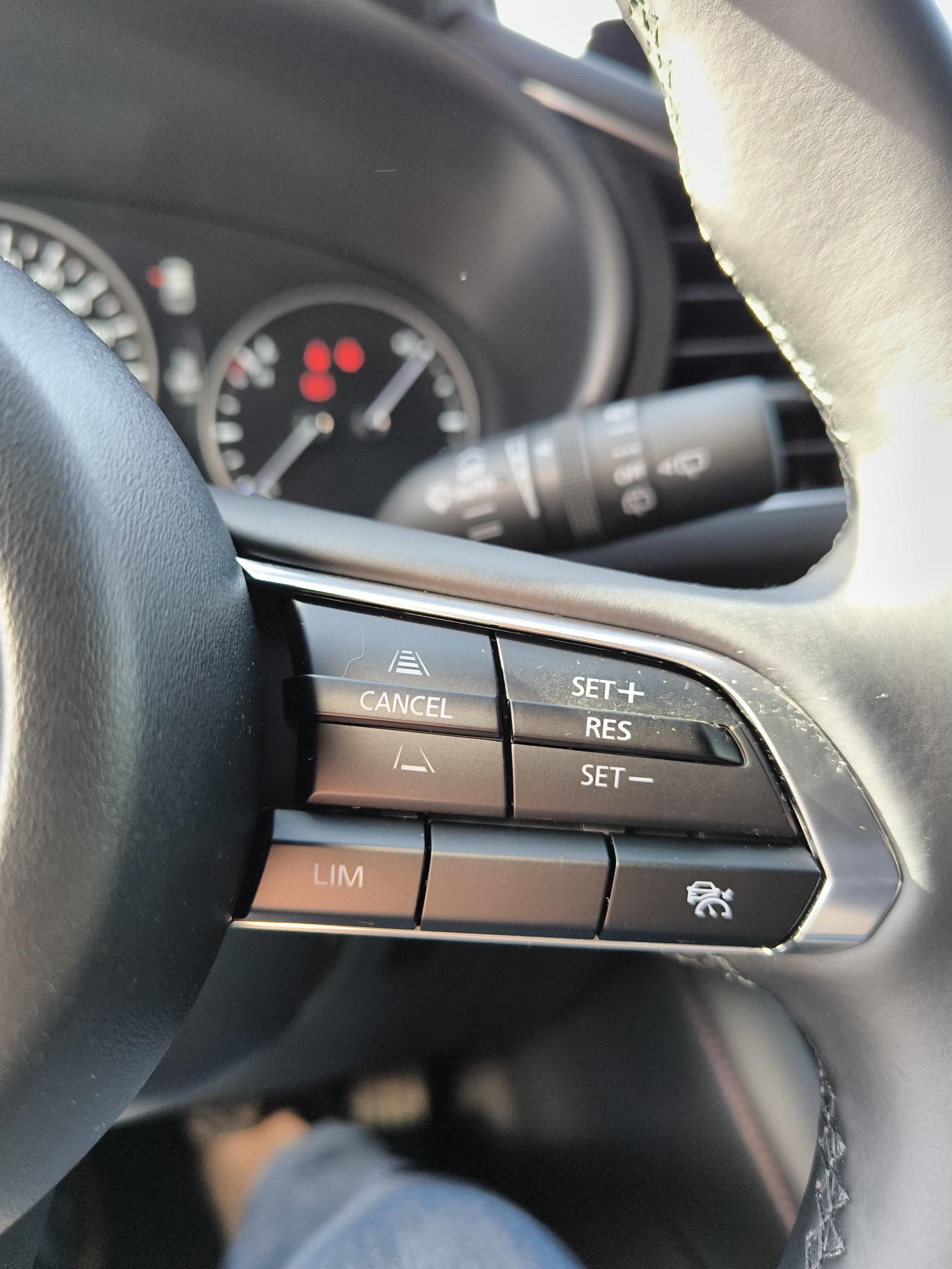 MAZDA Mazda3 5 portes 2.0L e-SKYACTIV-X M Hybrid 186 ch BVM6 Homura - Véhicule Occasion - Océane Auto MAZDA Mazda3 5 portes 2.0L e-SKYACTIV-X M Hybrid 186 ch BVM6 Homura - Véhicule Occasion Océane Auto