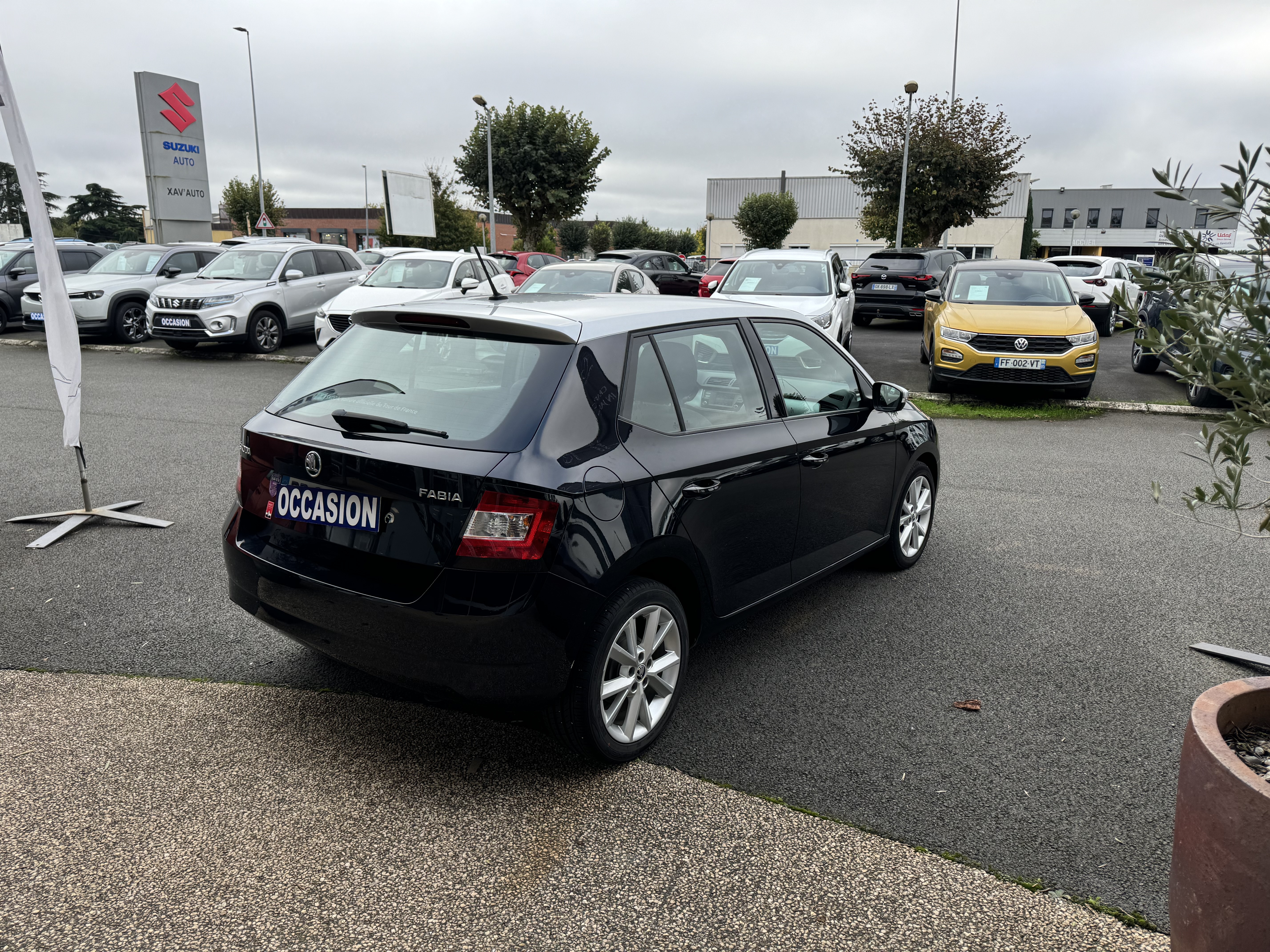 SKODA Fabia 1.0 MPI 75 ch Greentec Edition Tour de France - Véhicule Occasion Océane Auto