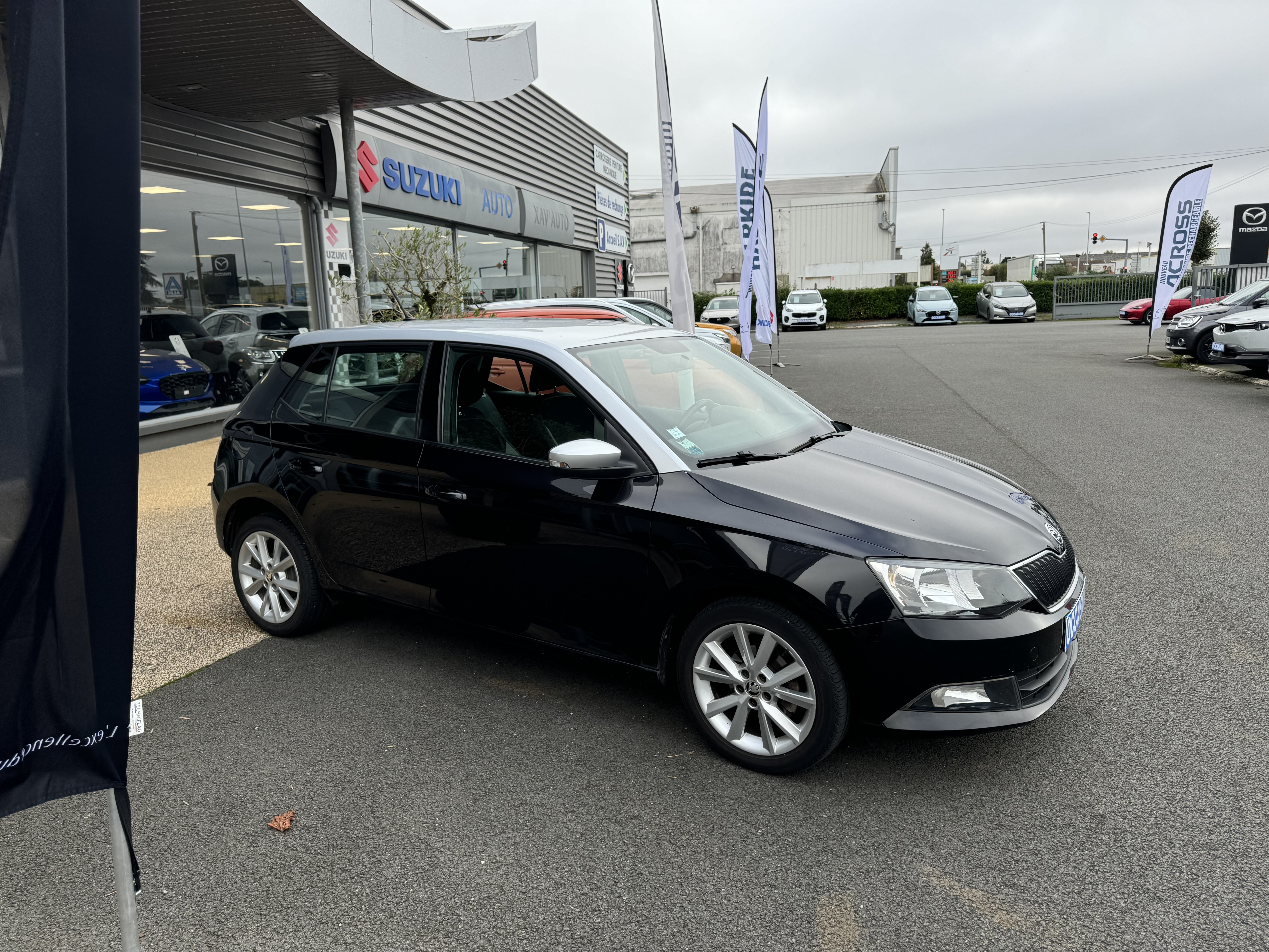 SKODA Fabia 1.0 MPI 75 ch Greentec Edition Tour de France - Véhicule Occasion Océane Auto