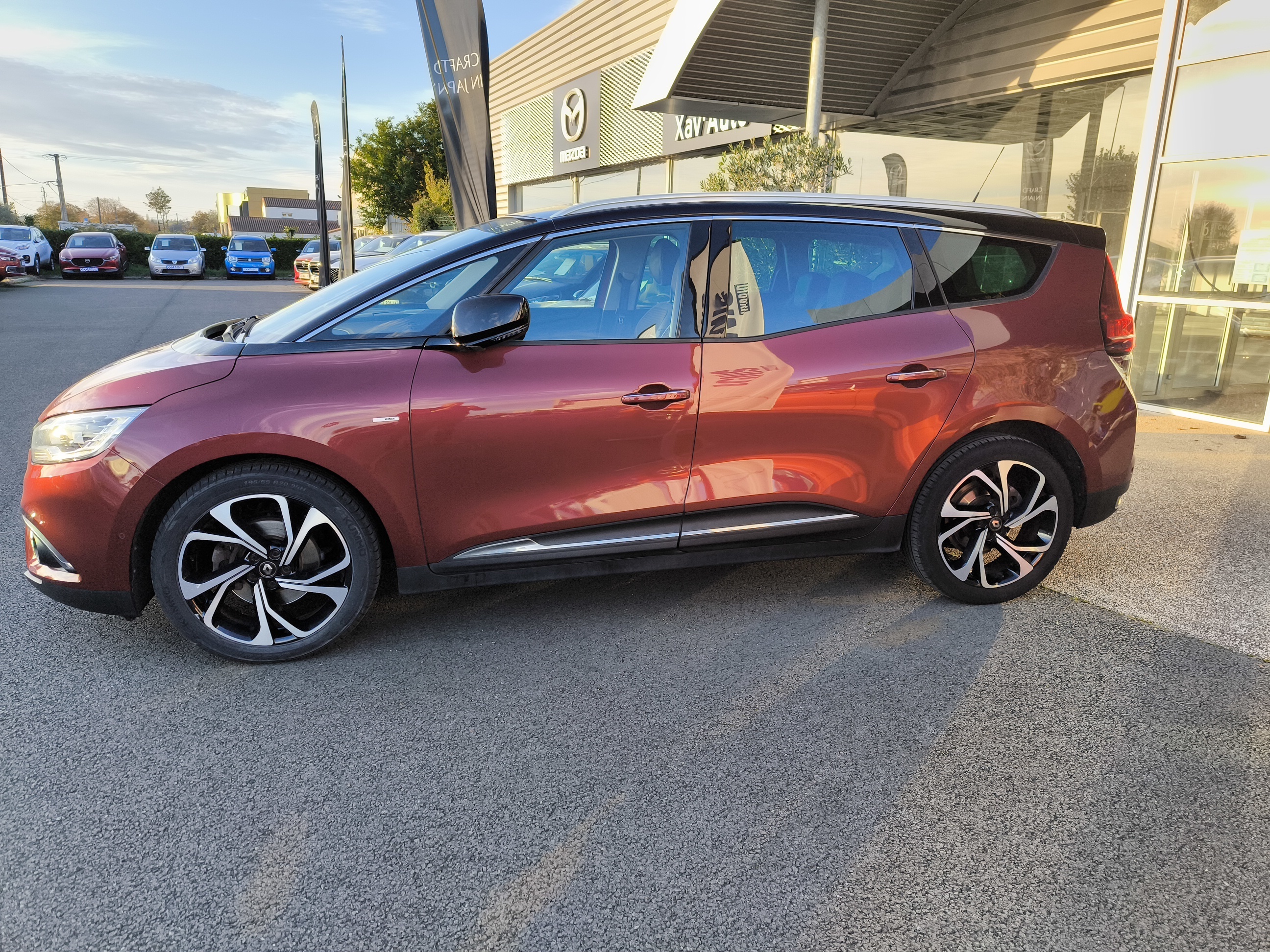 RENAULT Grand Scenic Blue dCi 150 Intens - Véhicule Occasion Océane Auto