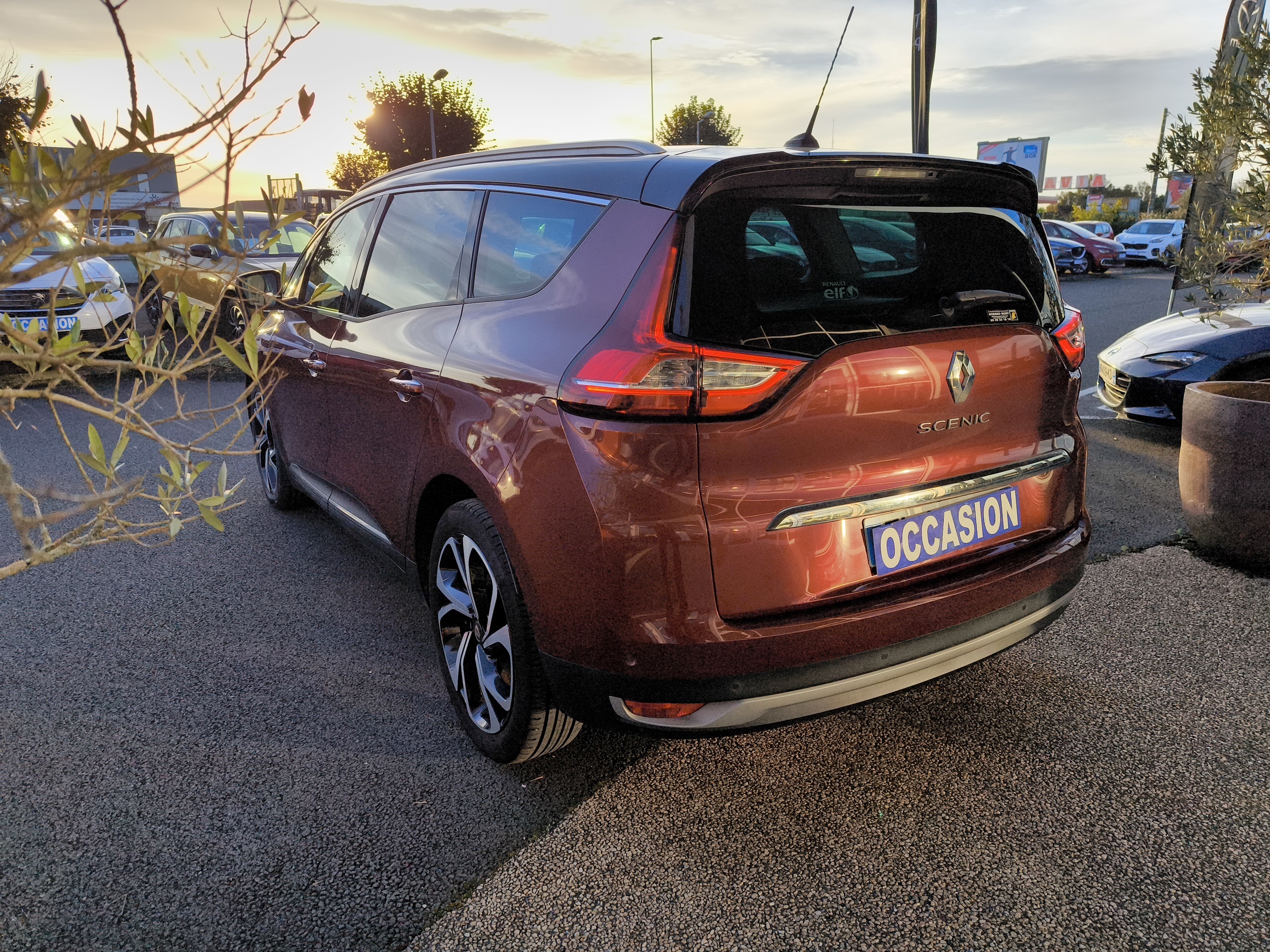 RENAULT Grand Scenic Blue dCi 150 Intens - Véhicule Occasion Océane Auto