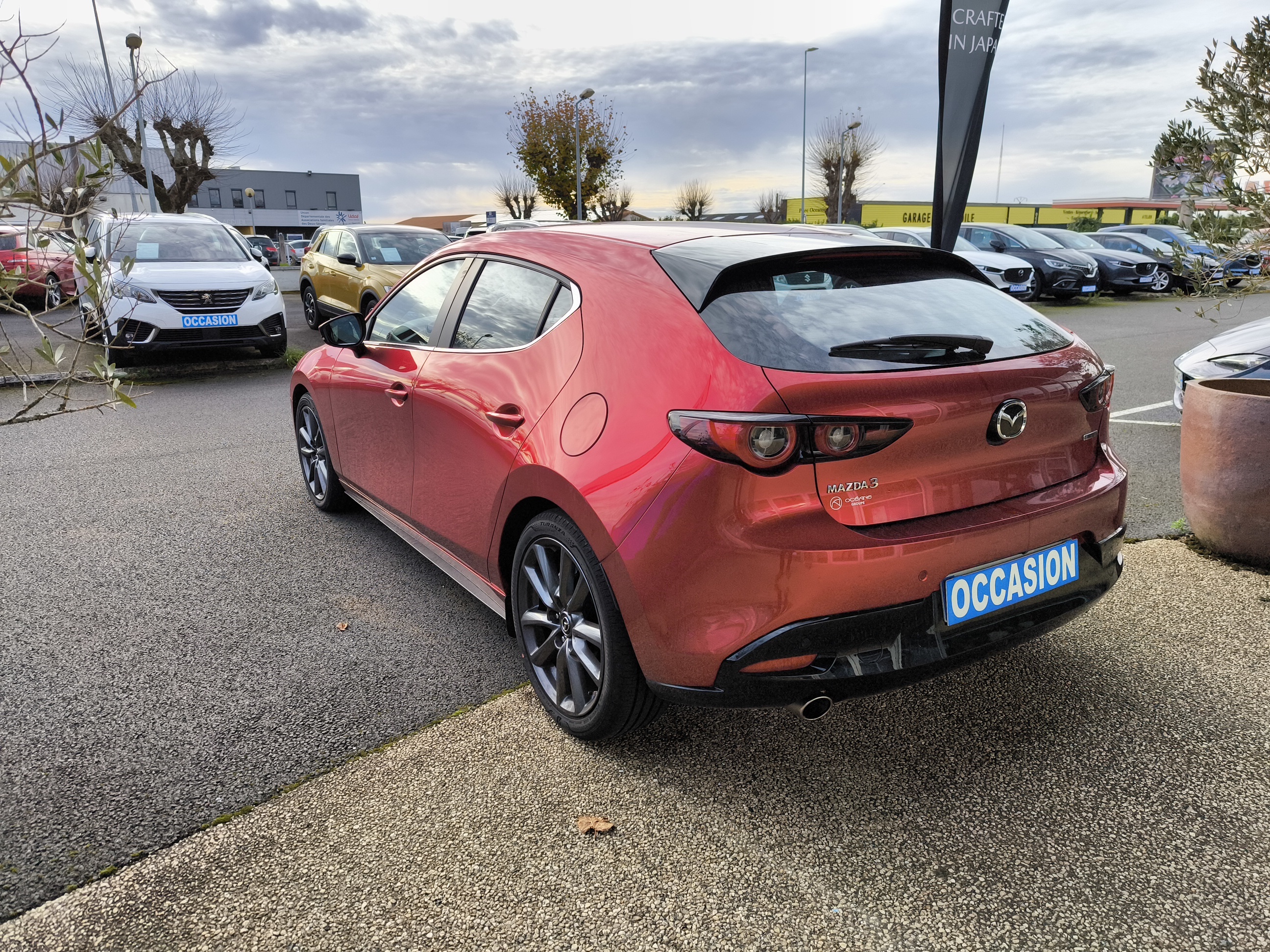 MAZDA Mazda3 5 portes 2.0L SKYACTIV-G M Hybrid 122 ch BVA6 Style - Véhicule Occasion Océane Auto