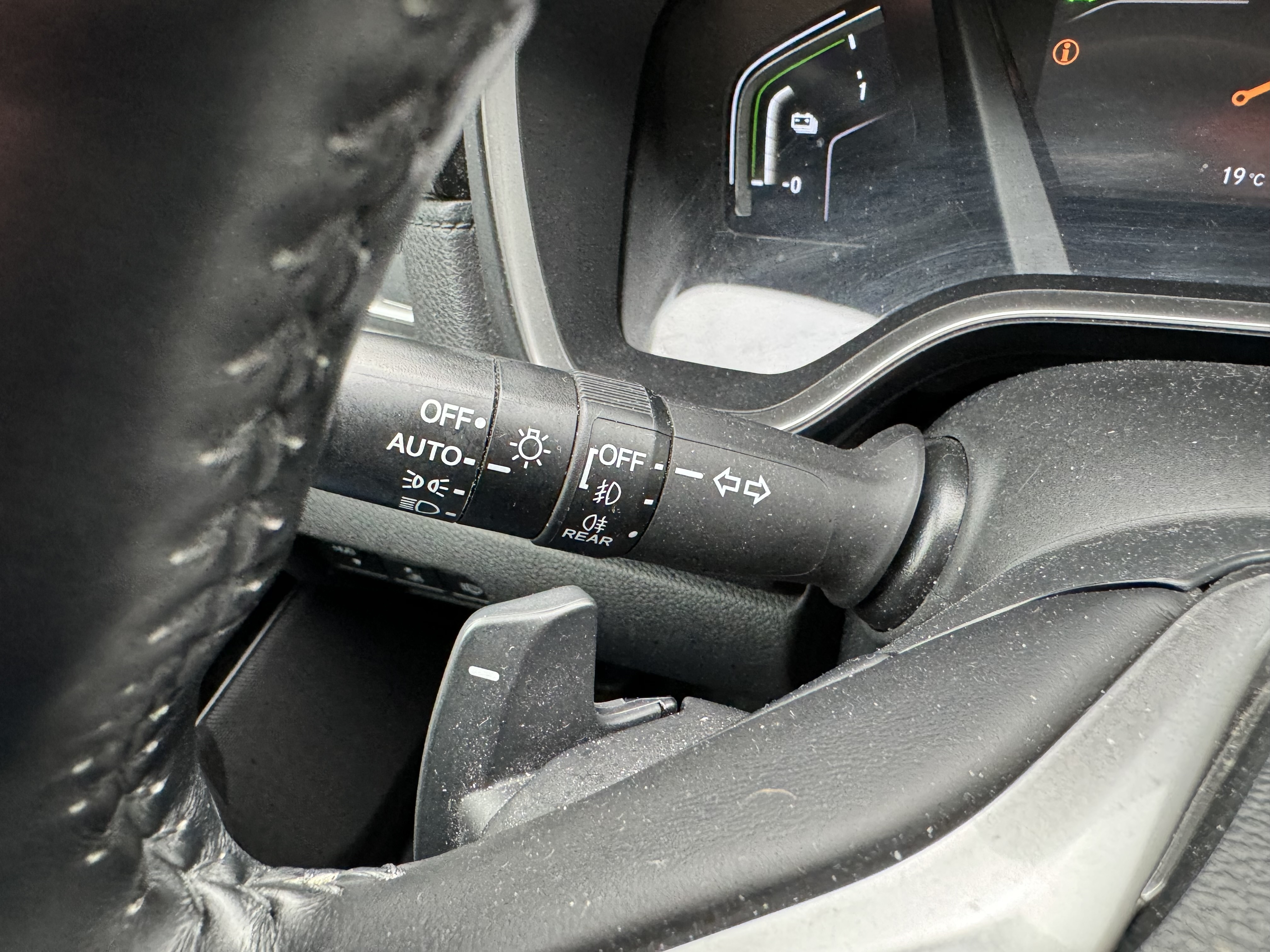 HONDA CR-V Hybrid  2.0 i-MMD 4WD Executive - Véhicule Occasion Océane Auto