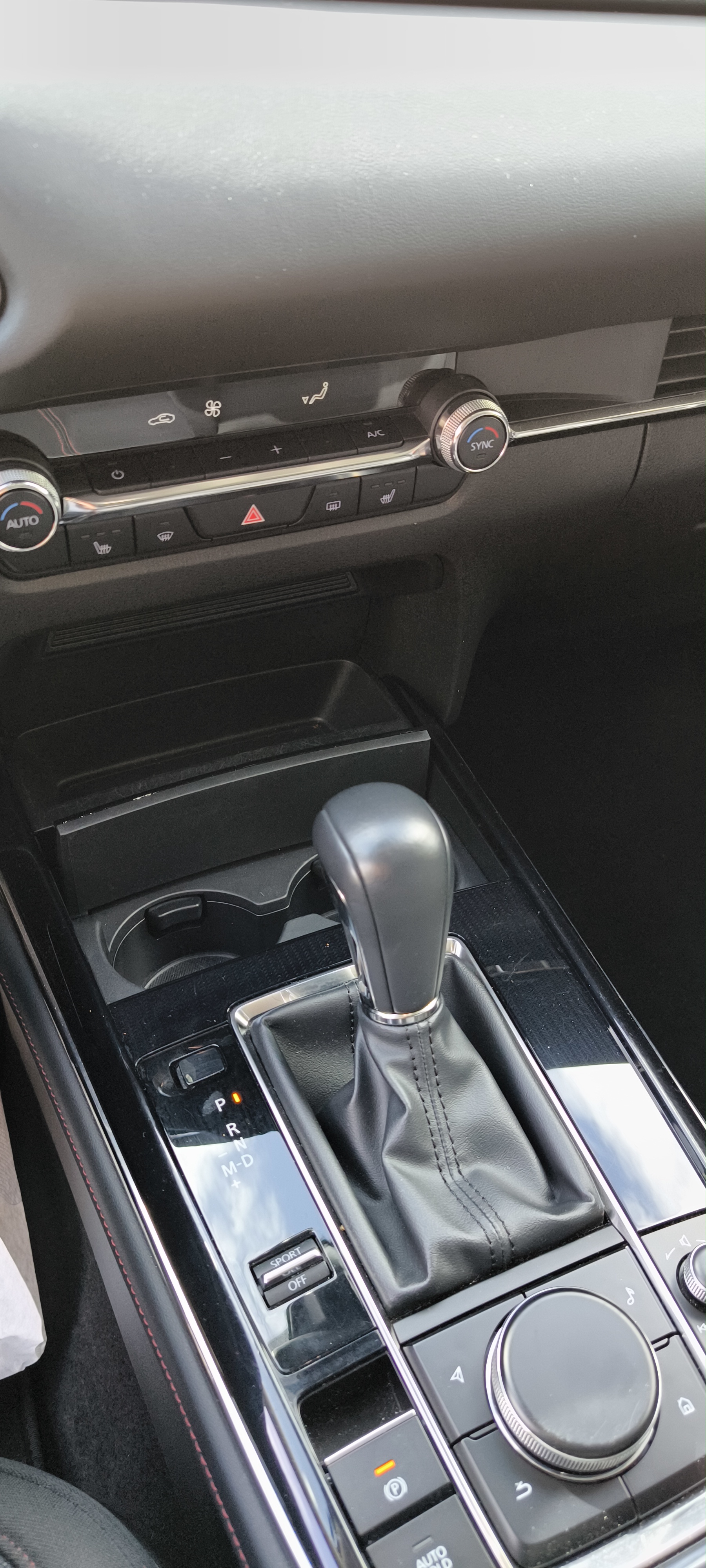 MAZDA CX-30 2.0L e-SKYACTIV X M Hybrid 186 ch 4x2 BVA6 Homura - Véhicule Occasion - Océane Auto MAZDA CX-30 2.0L e-SKYACTIV X M Hybrid 186 ch 4x2 BVA6 Homura - Véhicule Occasion Océane Auto