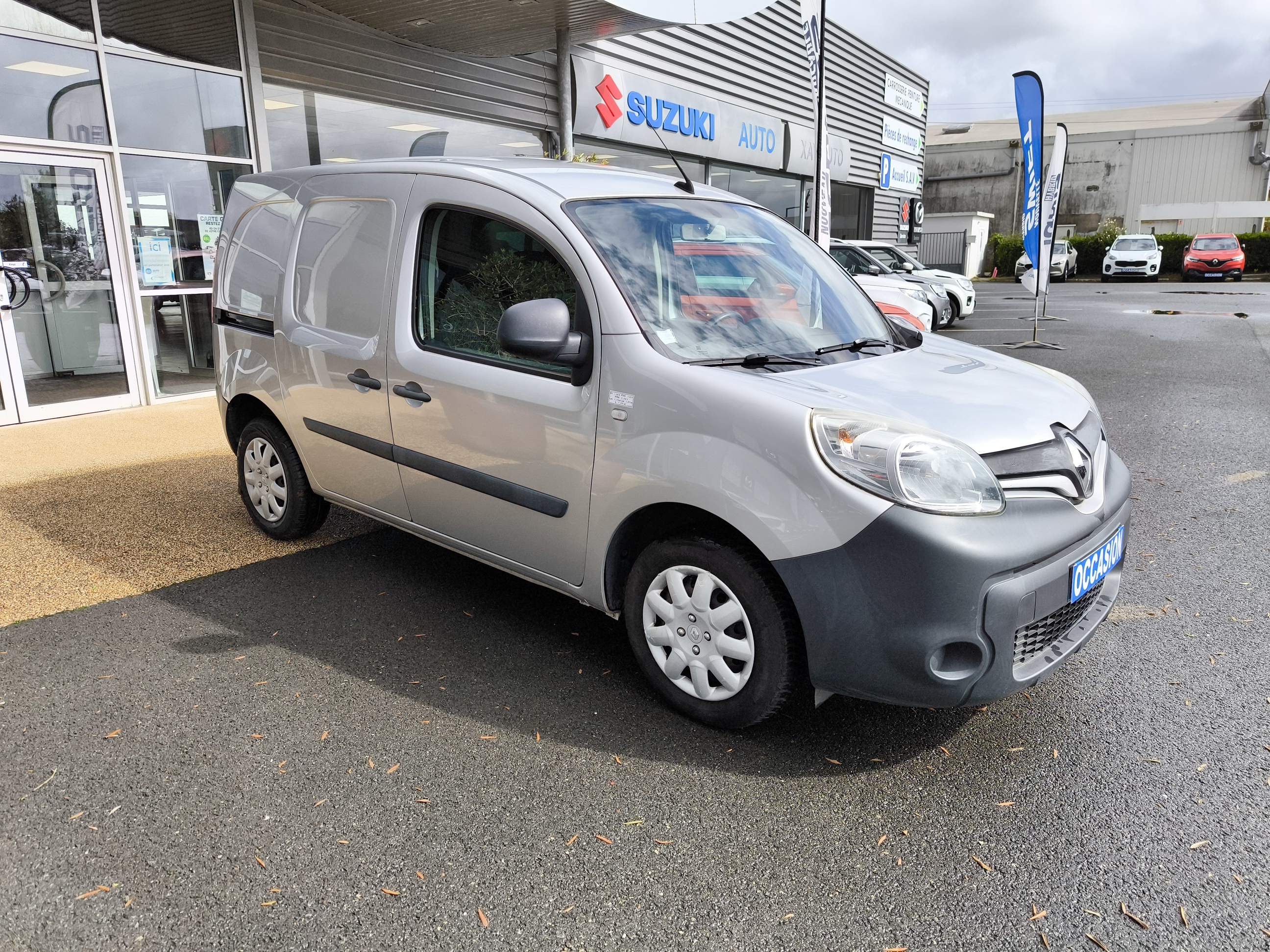 RENAULT KANGOO EXPRESS L1 1.5 DCI 90 EXTRA R-LINK - Véhicule Occasion Océane Auto