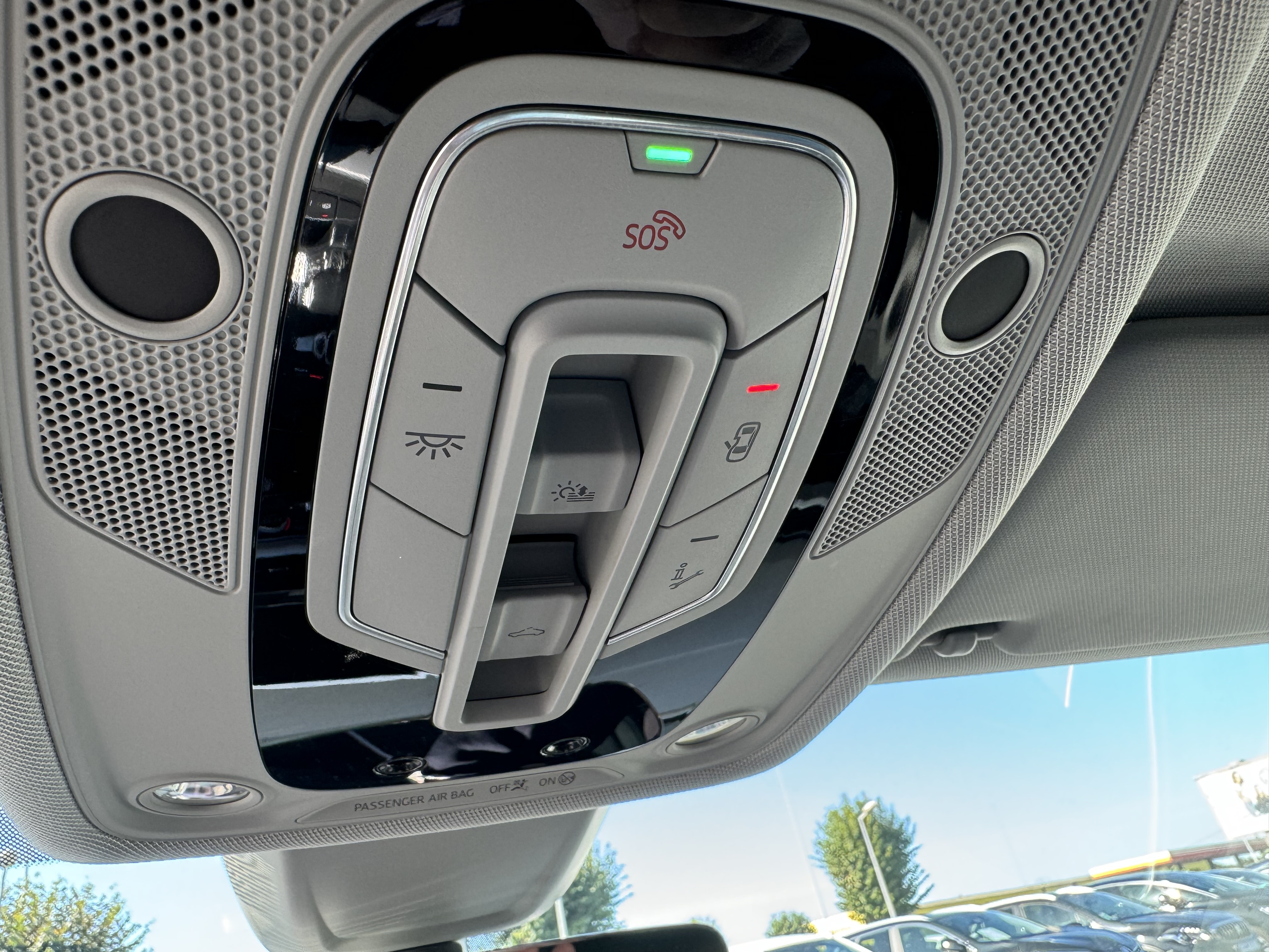 AUDI A4 Avant 2.0 TDI 150 S tronic 7 Design Luxe - Véhicule Occasion - Océane Auto AUDI A4 Avant 2.0 TDI 150 S tronic 7 Design Luxe - Véhicule Occasion Océane Auto