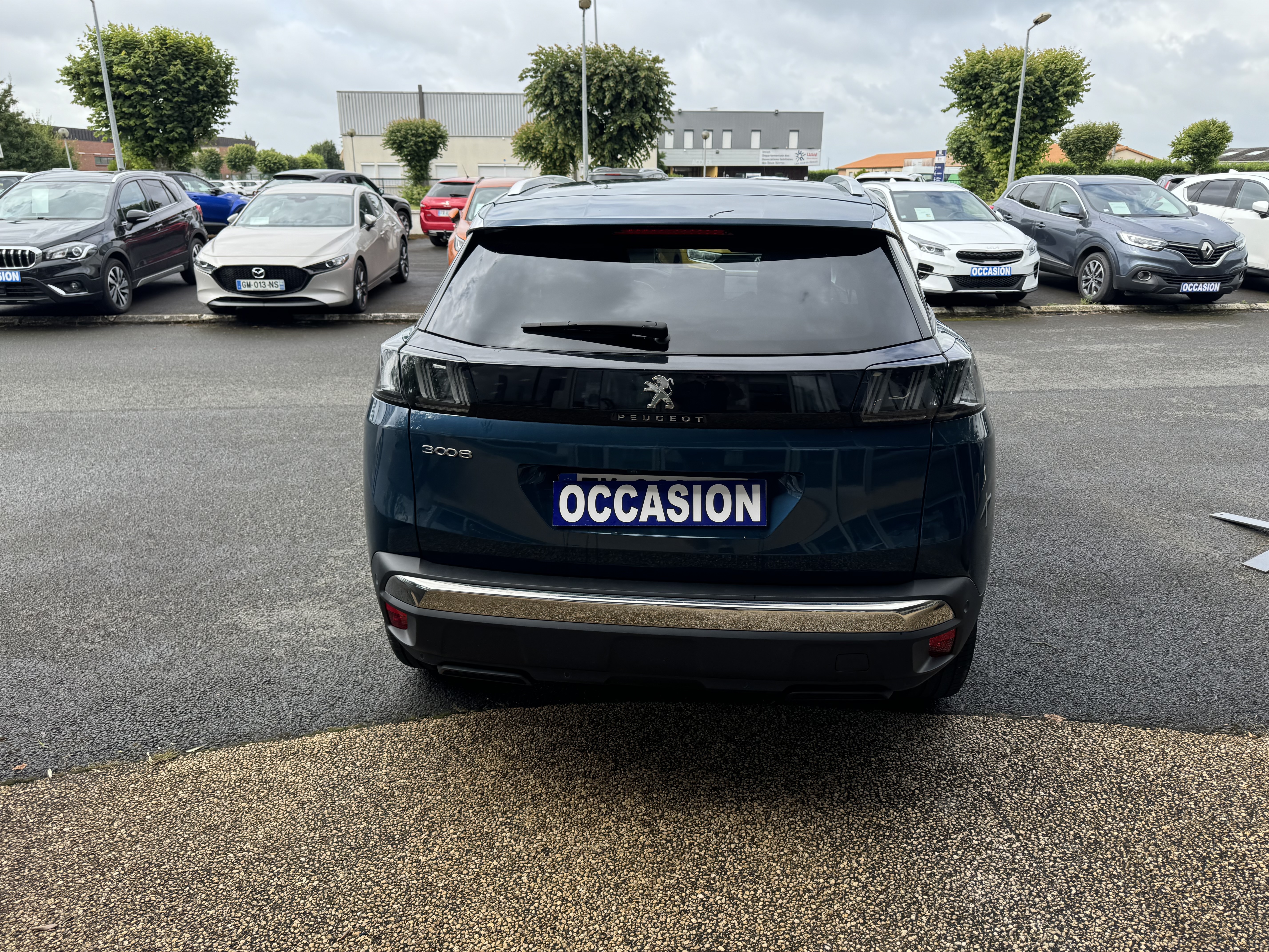 PEUGEOT 3008 BlueHDi 130ch S&S EAT8 Allure Pack - Véhicule Occasion Océane Auto