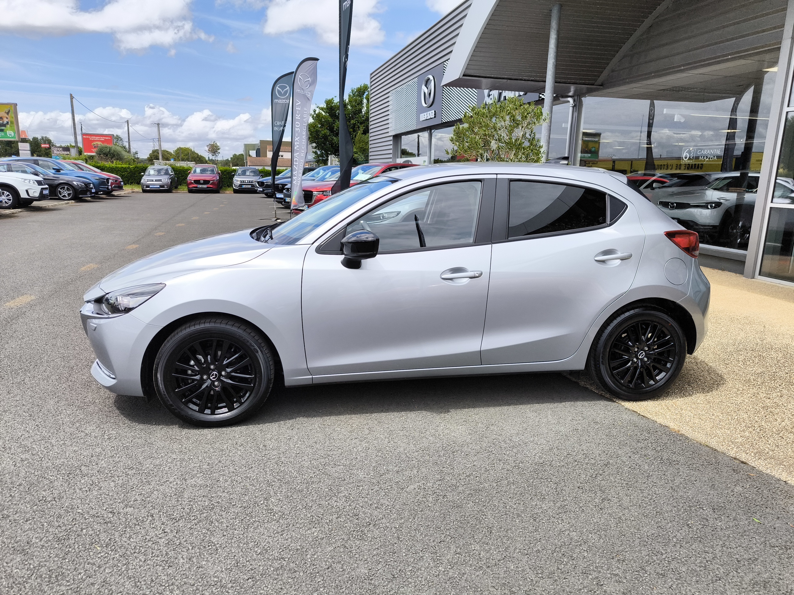 MAZDA Mazda2 1.5L e-SKYACTIV G M Hybrid 90ch Homura - Véhicule Occasion Océane Auto