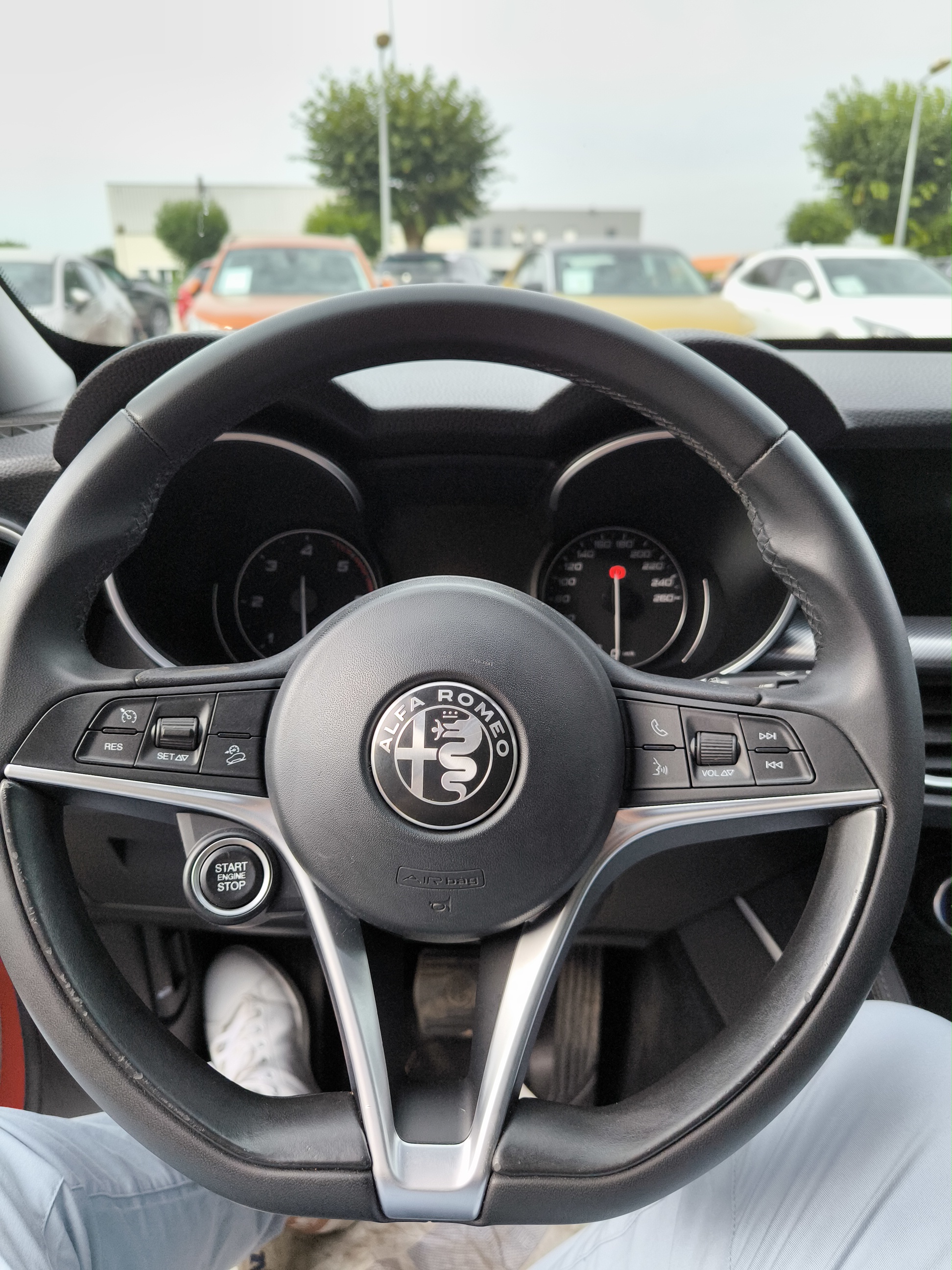 ALFA ROMEO Stelvio 2.2 180 ch AT8 Super - Véhicule Occasion Océane Auto