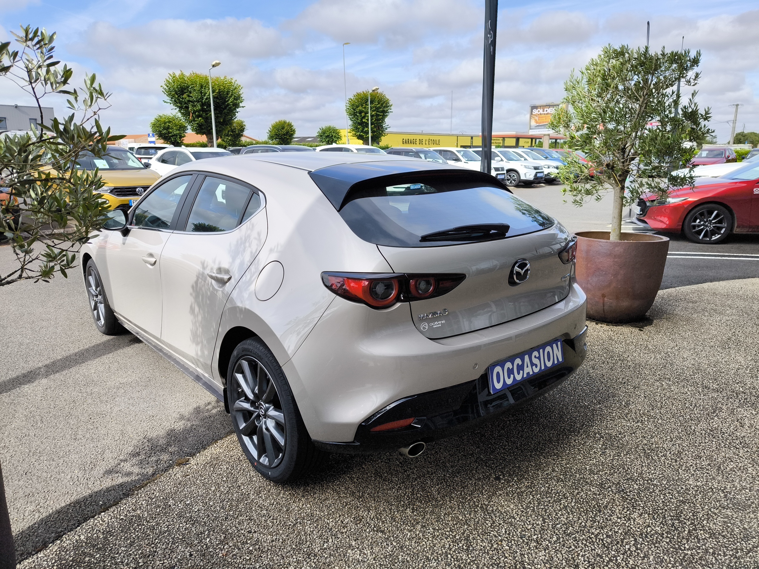 MAZDA Mazda3 5 portes 2.0L SKYACTIV-G M Hybrid 122 ch BVA6 Style - Véhicule Occasion Océane Auto