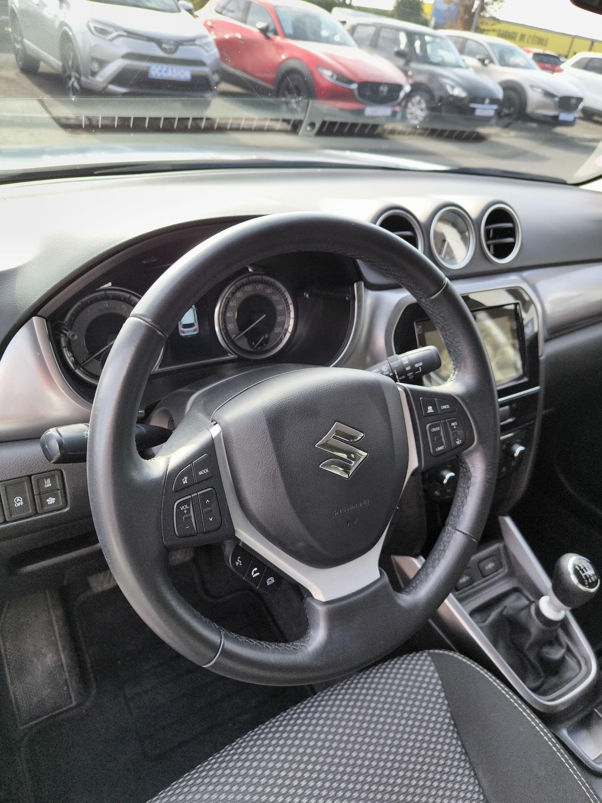 SUZUKI Vitara 1.4 Boosterjet Hybrid Privilège - Véhicule Occasion - Océane Auto SUZUKI Vitara 1.4 Boosterjet Hybrid Privilège - Véhicule Occasion Océane Auto