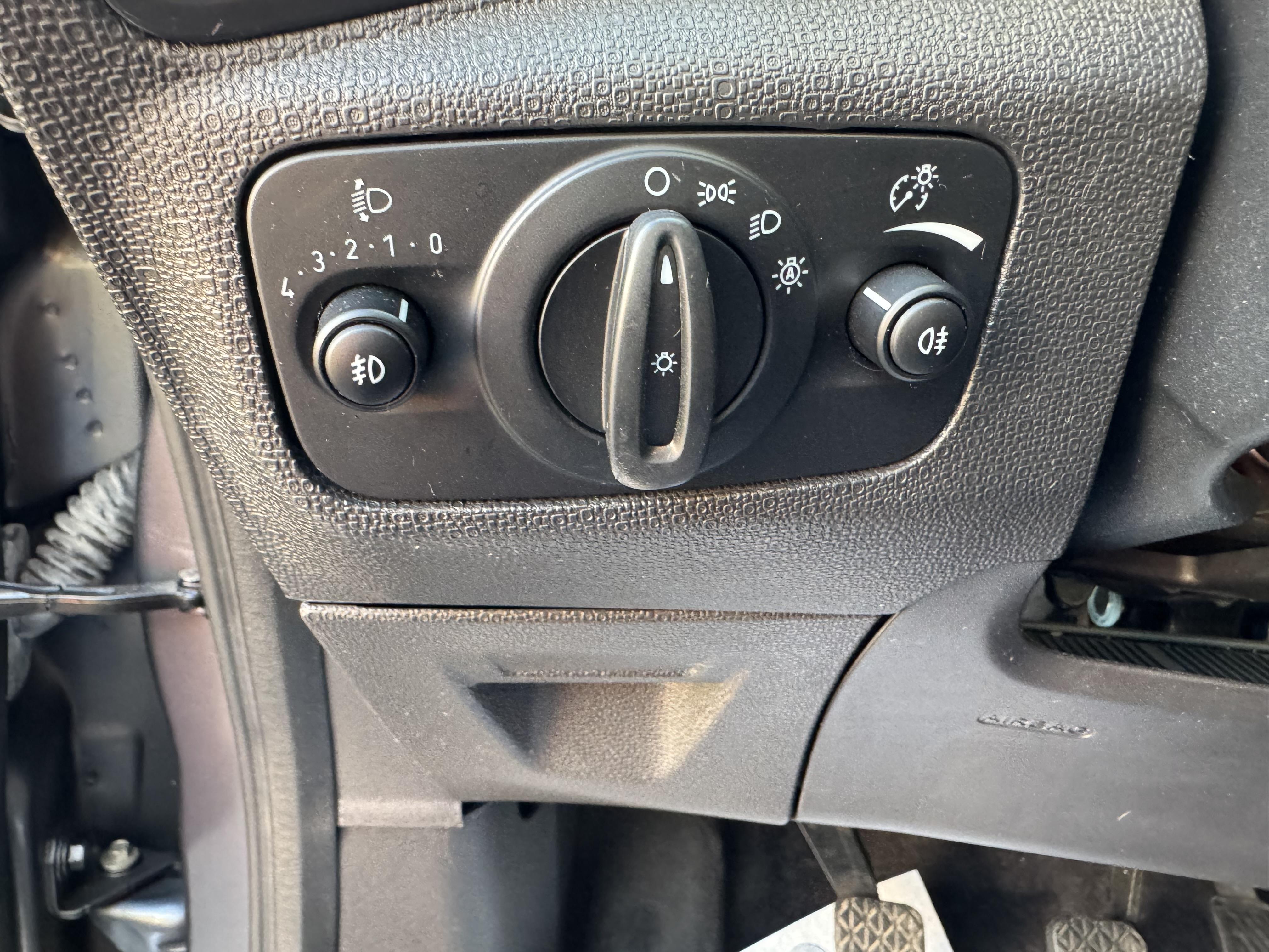 FORD EcoSport 1.0 EcoBoost 125 Titanium - Véhicule Occasion - Océane Auto FORD EcoSport 1.0 EcoBoost 125 Titanium - Véhicule Occasion Océane Auto