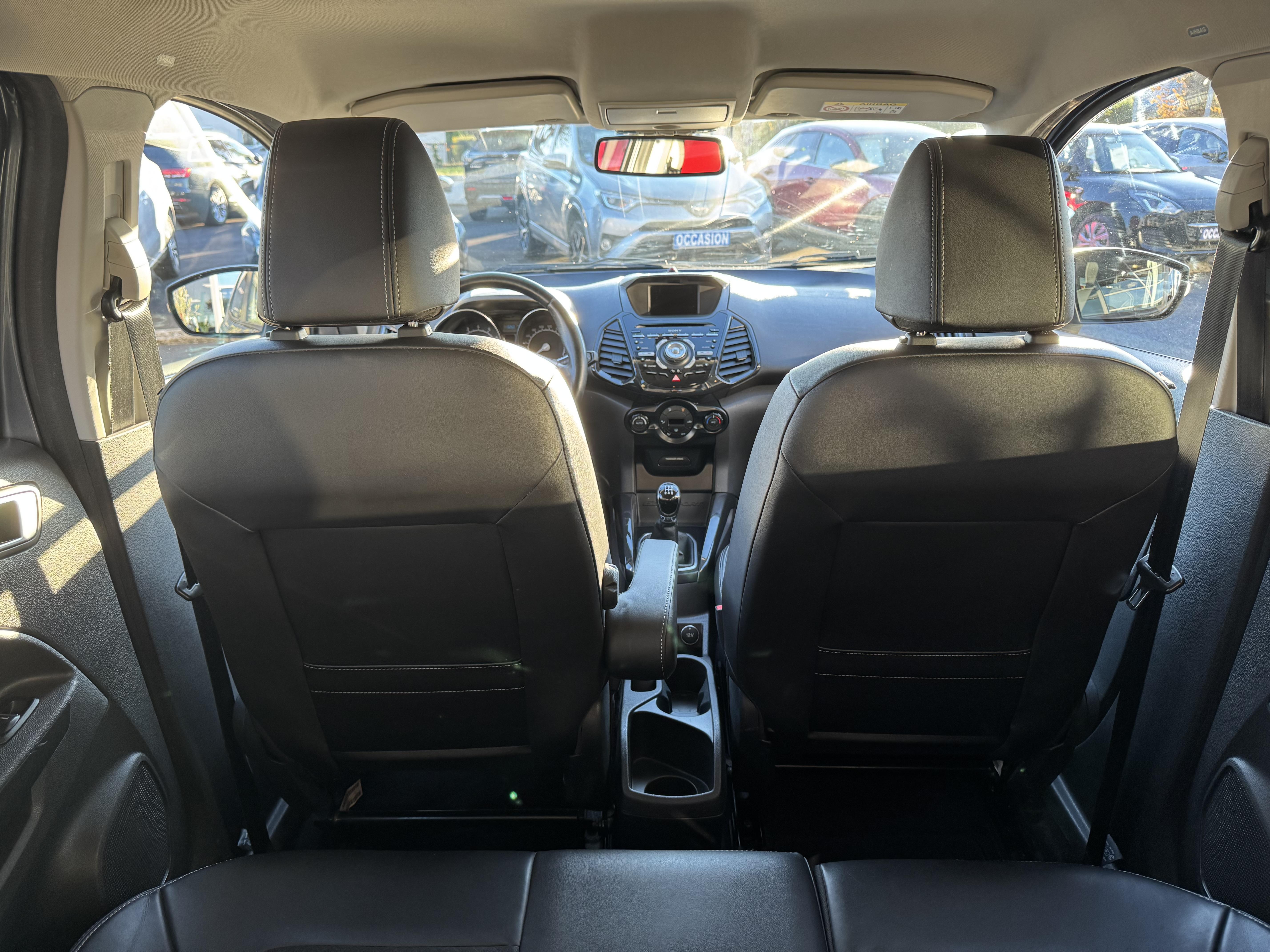 FORD EcoSport 1.0 EcoBoost 125 Titanium - Véhicule Occasion - Océane Auto FORD EcoSport 1.0 EcoBoost 125 Titanium - Véhicule Occasion Océane Auto