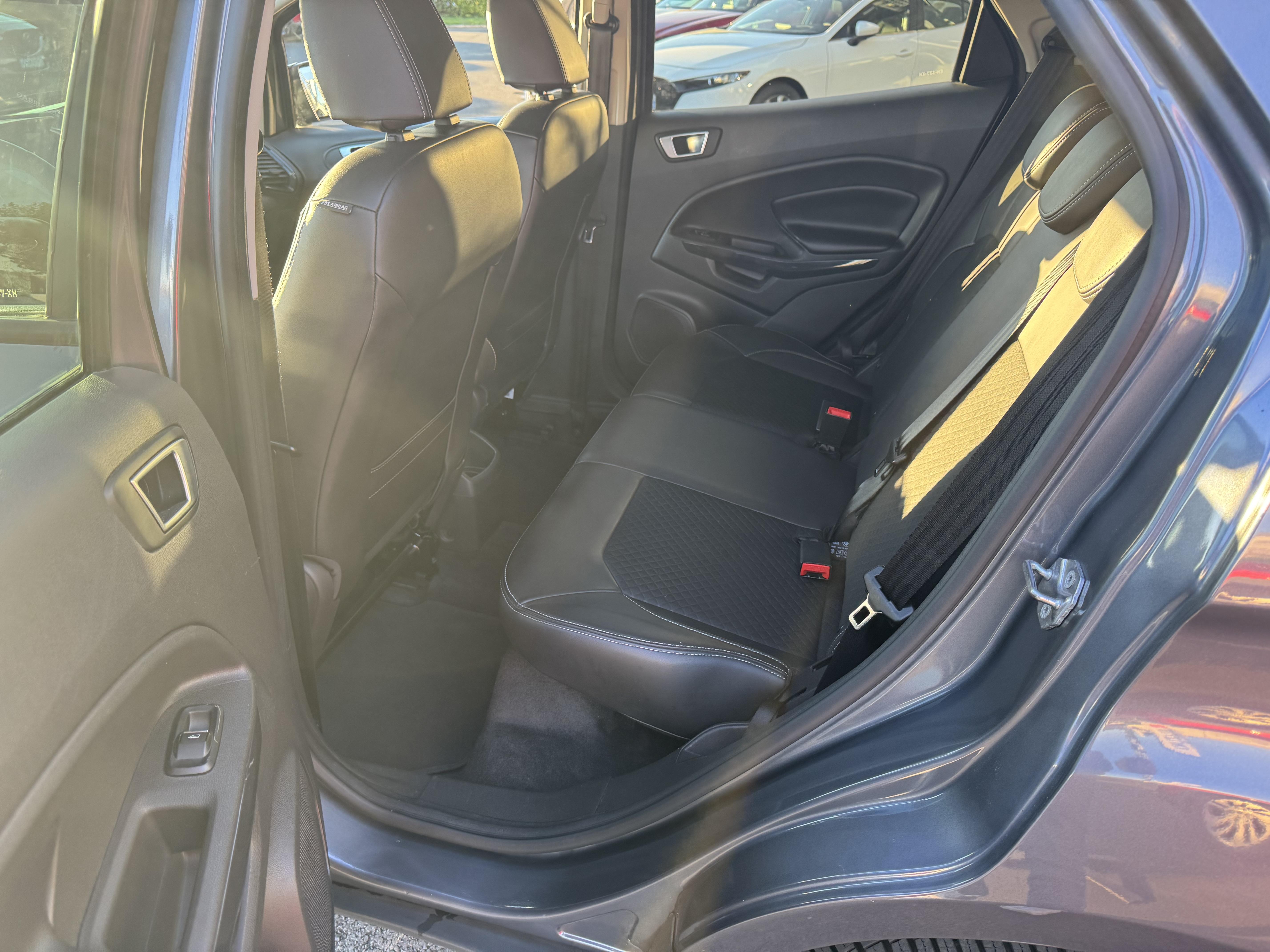 FORD EcoSport 1.0 EcoBoost 125 Titanium - Véhicule Occasion - Océane Auto FORD EcoSport 1.0 EcoBoost 125 Titanium - Véhicule Occasion Océane Auto