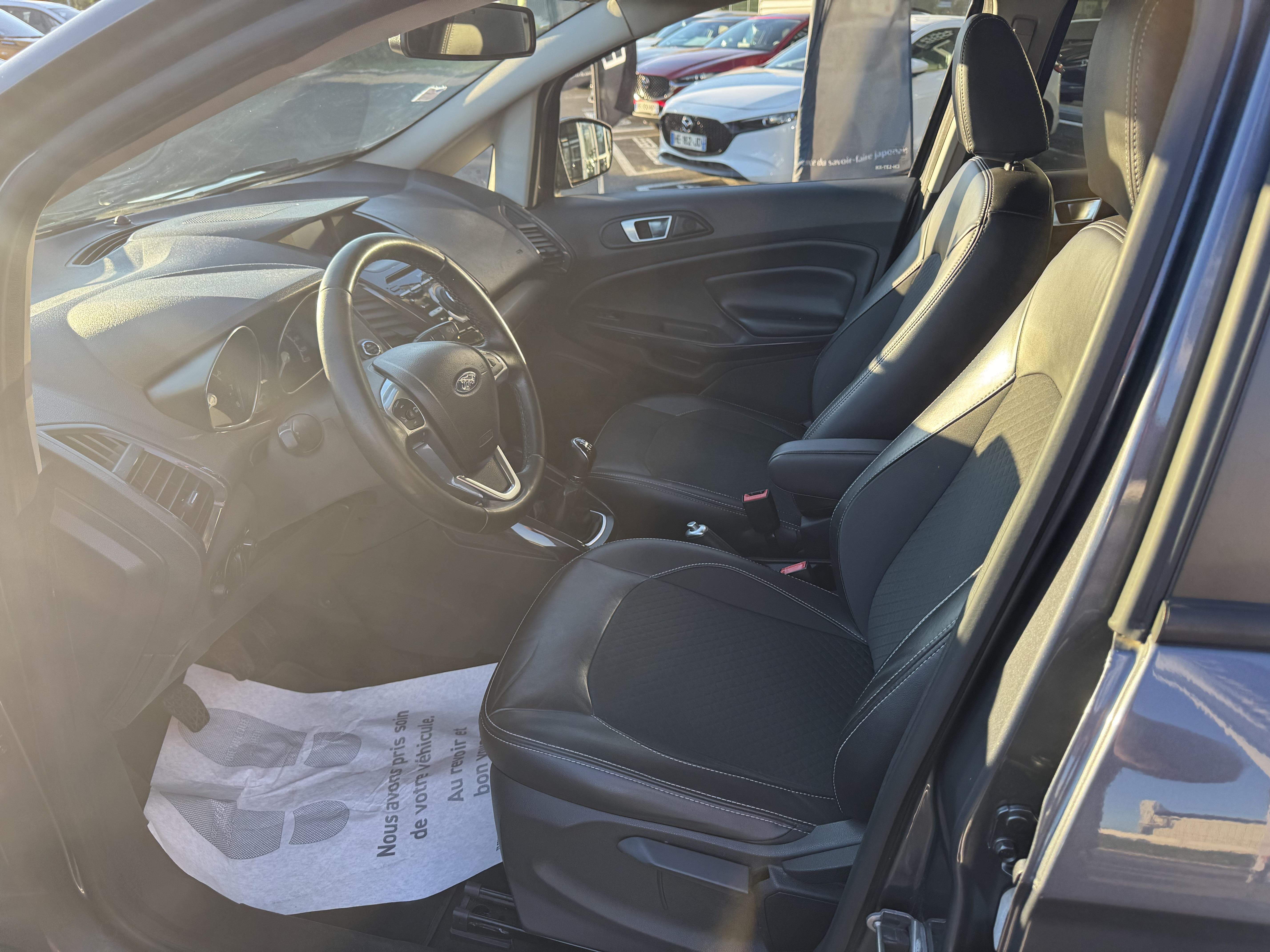FORD EcoSport 1.0 EcoBoost 125 Titanium - Véhicule Occasion - Océane Auto FORD EcoSport 1.0 EcoBoost 125 Titanium - Véhicule Occasion Océane Auto