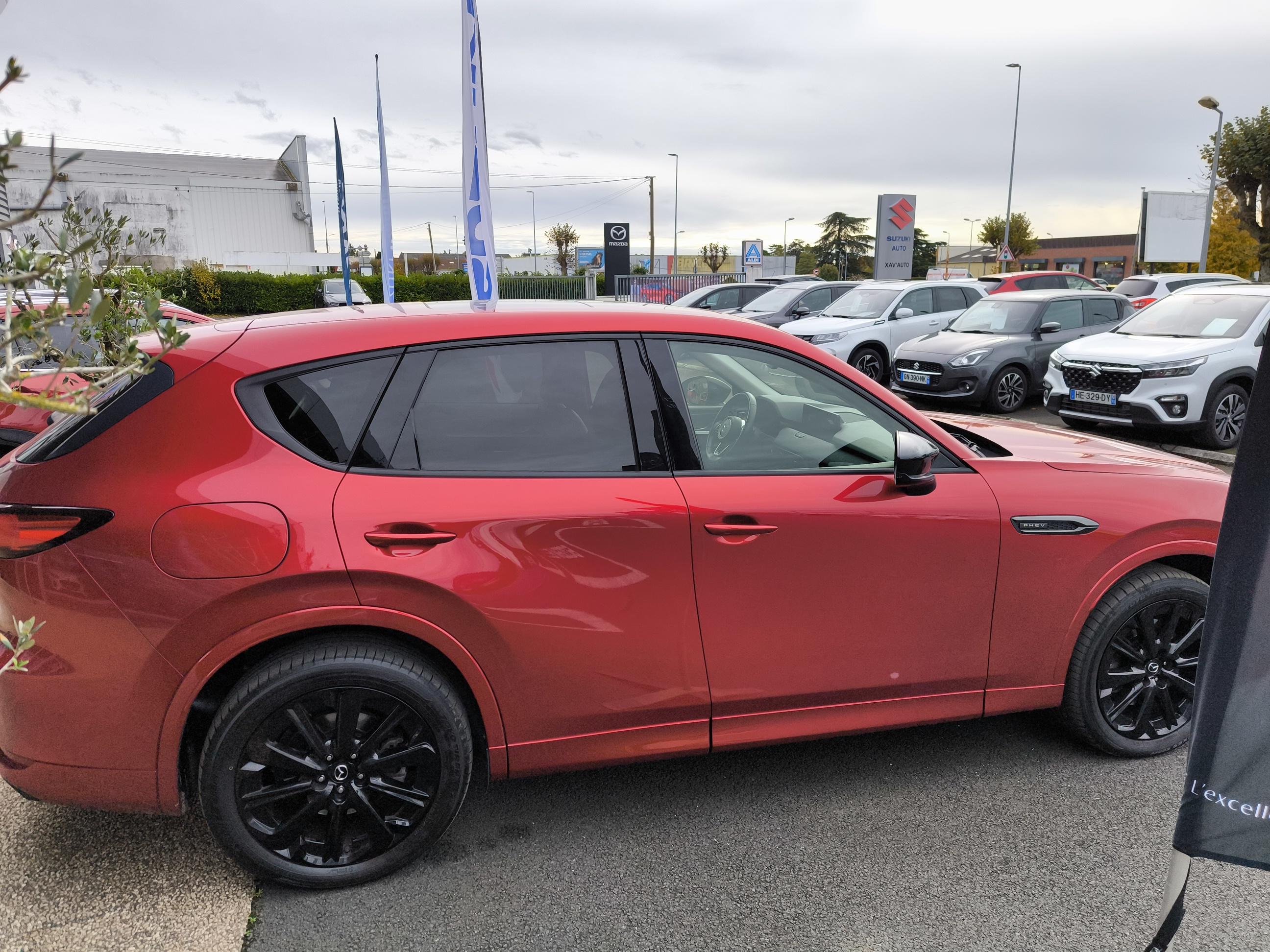 MAZDA CX-60 2.5L e-SKYACTIV PHEV 327 ch 4x4 BVA8 Homura - Véhicule Occasion Océane Auto