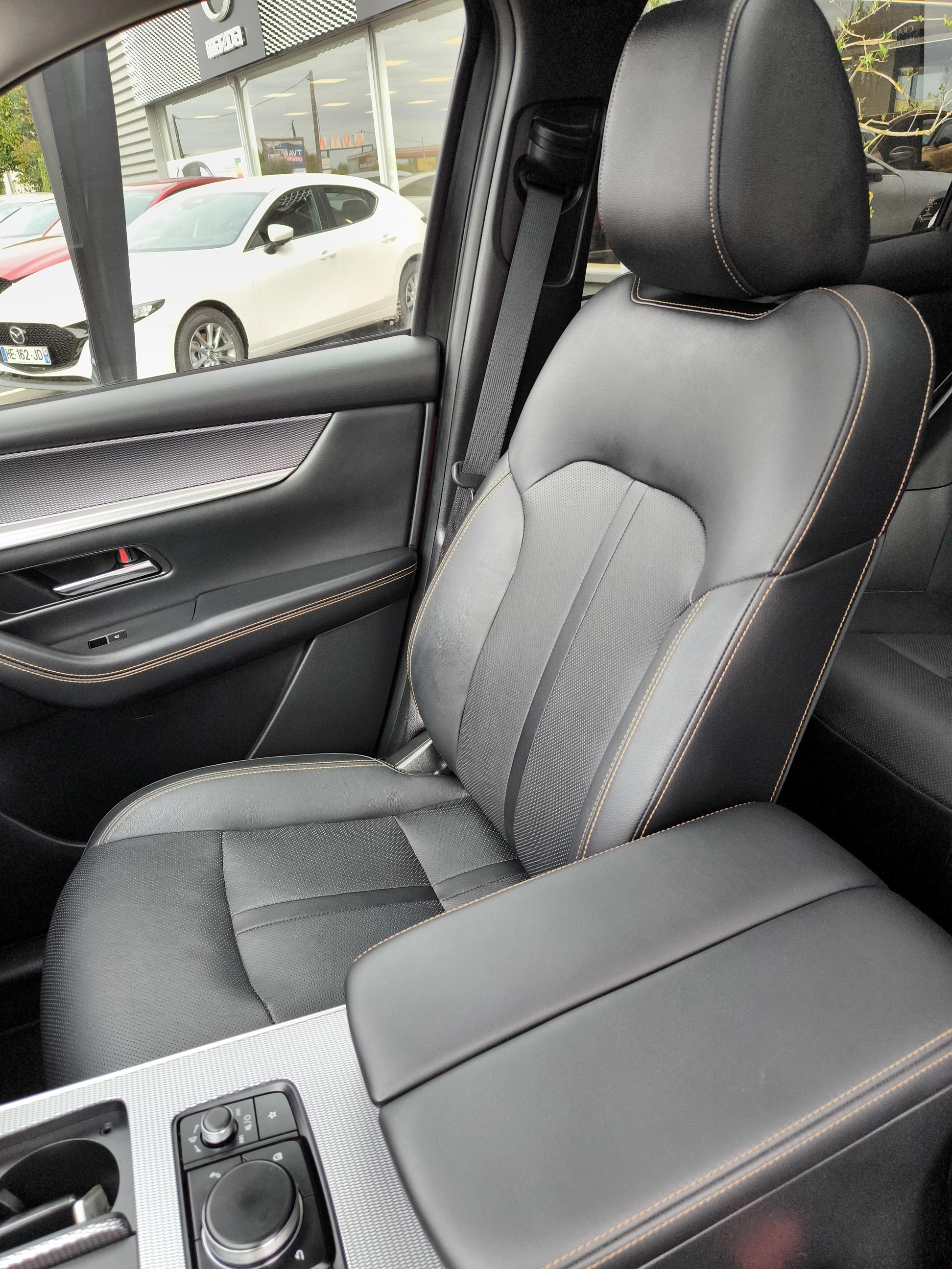 MAZDA CX-60 2.5L e-SKYACTIV PHEV 327 ch 4x4 BVA8 Homura - Véhicule Occasion Océane Auto