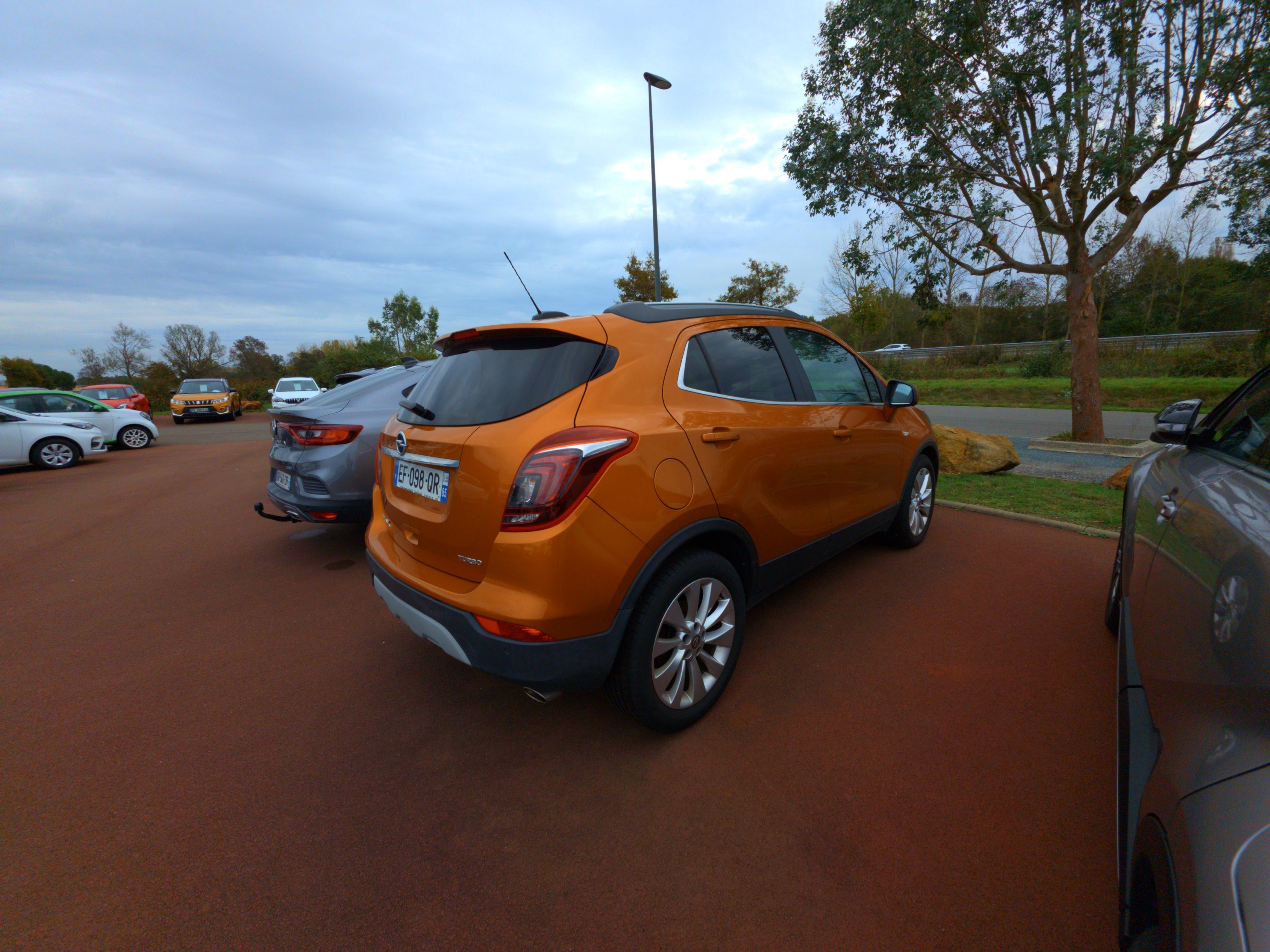 OPEL Mokka X 1.4 Turbo - 140 ch 4x2 Elite - Véhicule Occasion - Océane Auto OPEL Mokka X 1.4 Turbo - 140 ch 4x2 Elite - Véhicule Occasion Océane Auto