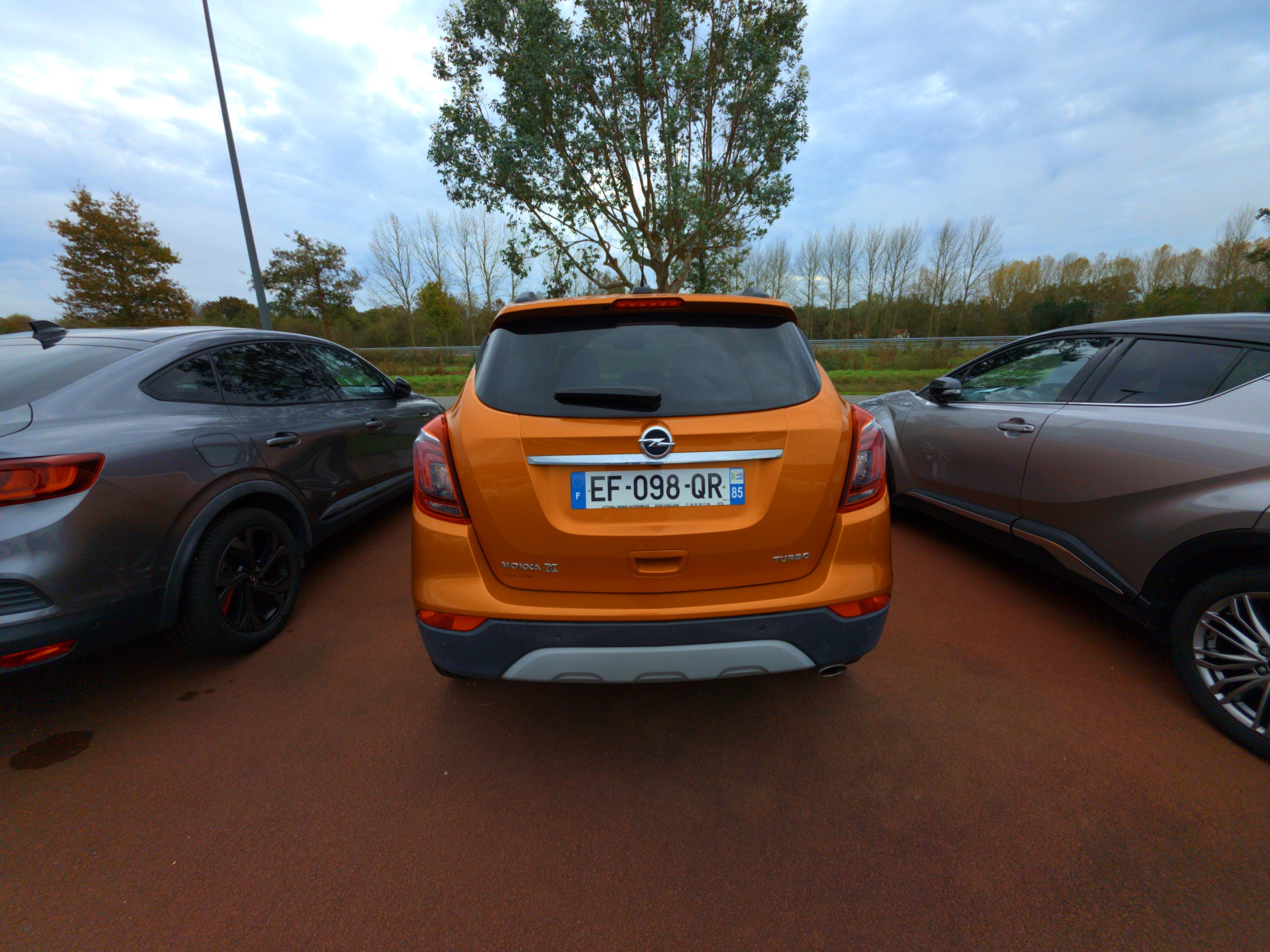 OPEL Mokka X 1.4 Turbo - 140 ch 4x2 Elite - Véhicule Occasion - Océane Auto OPEL Mokka X 1.4 Turbo - 140 ch 4x2 Elite - Véhicule Occasion Océane Auto