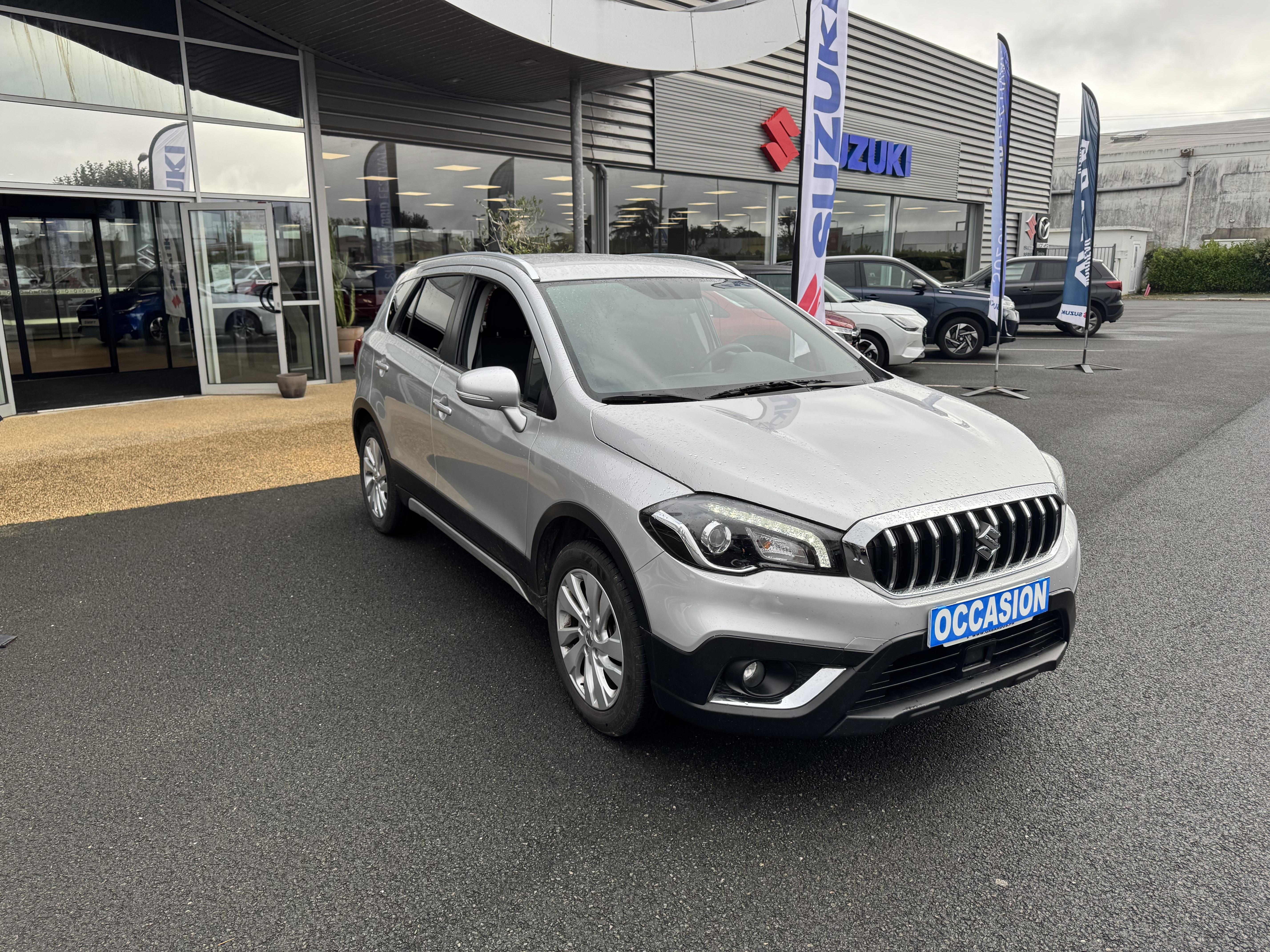 SUZUKI S-Cross 1.4 Boosterjet Hybrid Style - Véhicule Occasion - Océane Auto SUZUKI S-Cross 1.4 Boosterjet Hybrid Style - Véhicule Occasion Océane Auto